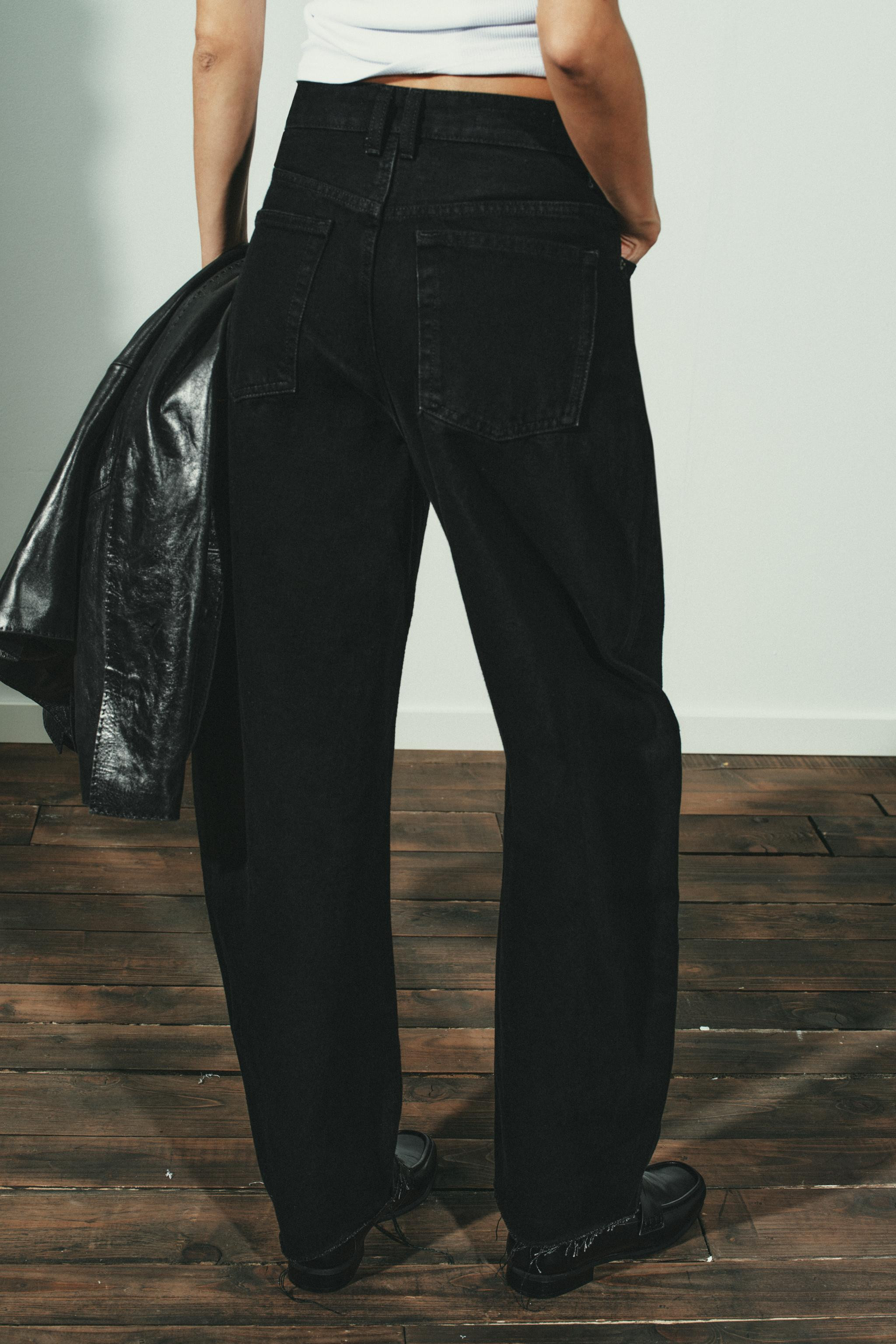 HIGH-WAIST TRF BARREL JEANS | Zara UK