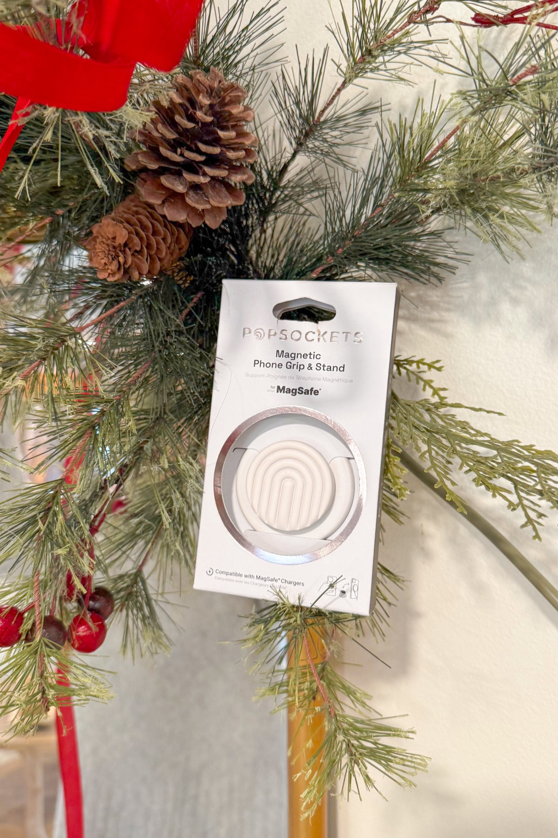 The holidays are getting so close + I am SO EXCITED! This year I've added a few @popsockets to the gifts we're giving and I can't wait to see everyone's reactions! Such a fun extra touch to make a gift practical but still cute! 🎄🎀🌟 #PopSocketsPartner @Target #TargetStyle 

#LTKSeasonal #LTKHoliday #LTKGiftGuide