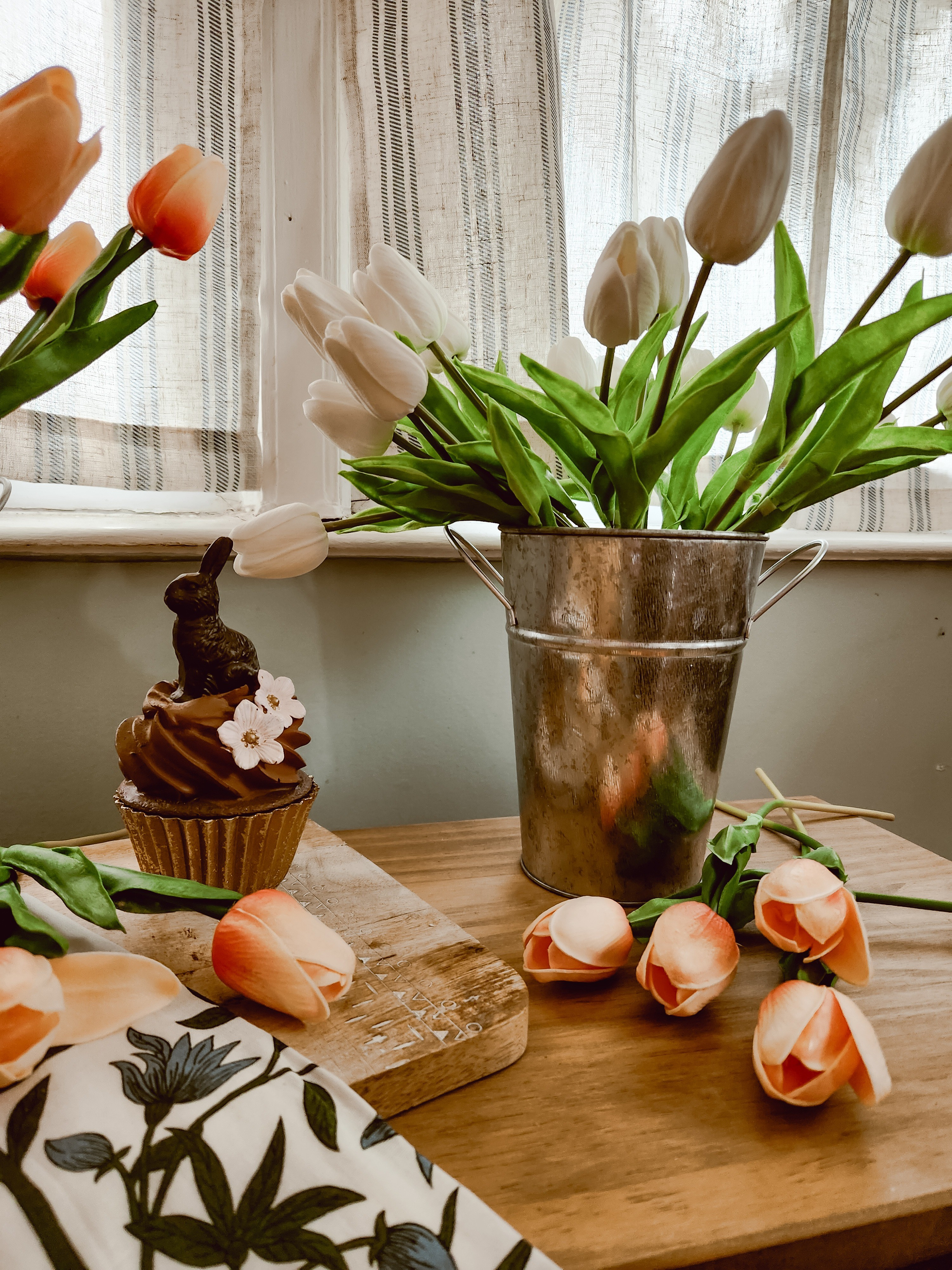 Add some cottage spring charm to your kitchen with these affordable finds.

#LTKSpringSale #LTKSeasonal #LTKHome