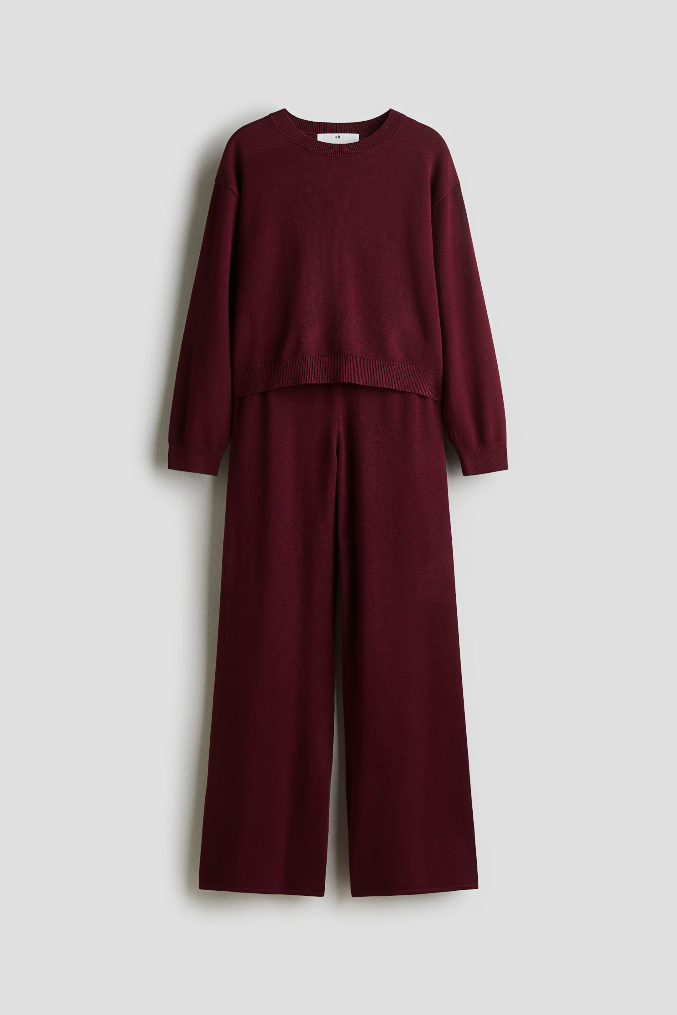 2-piece fine-knit set | H&M (UK, MY, IN, SG, PH, TW, HK)