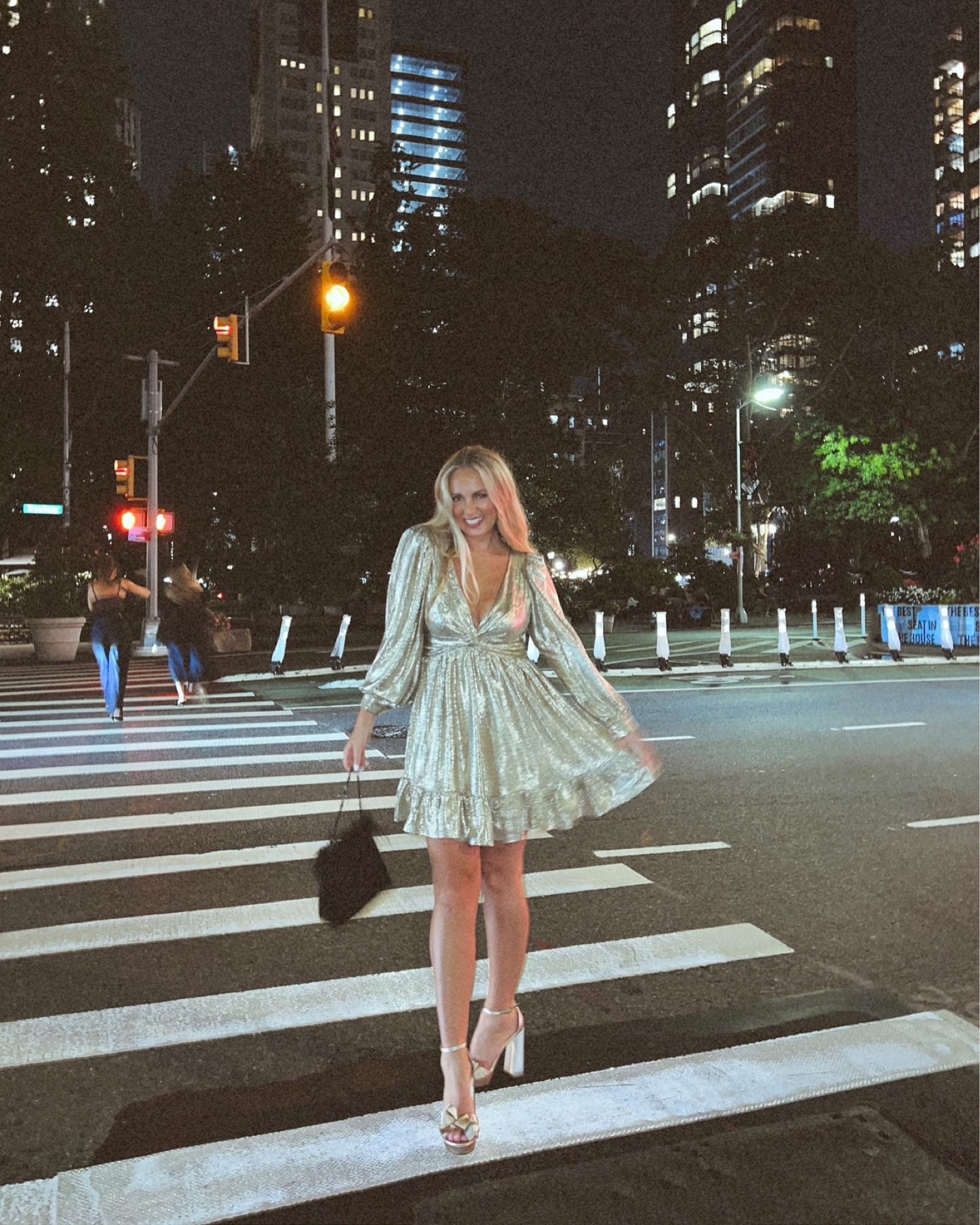 Fashion week fit

#LTKtravel #LTKparties #LTKstyletip