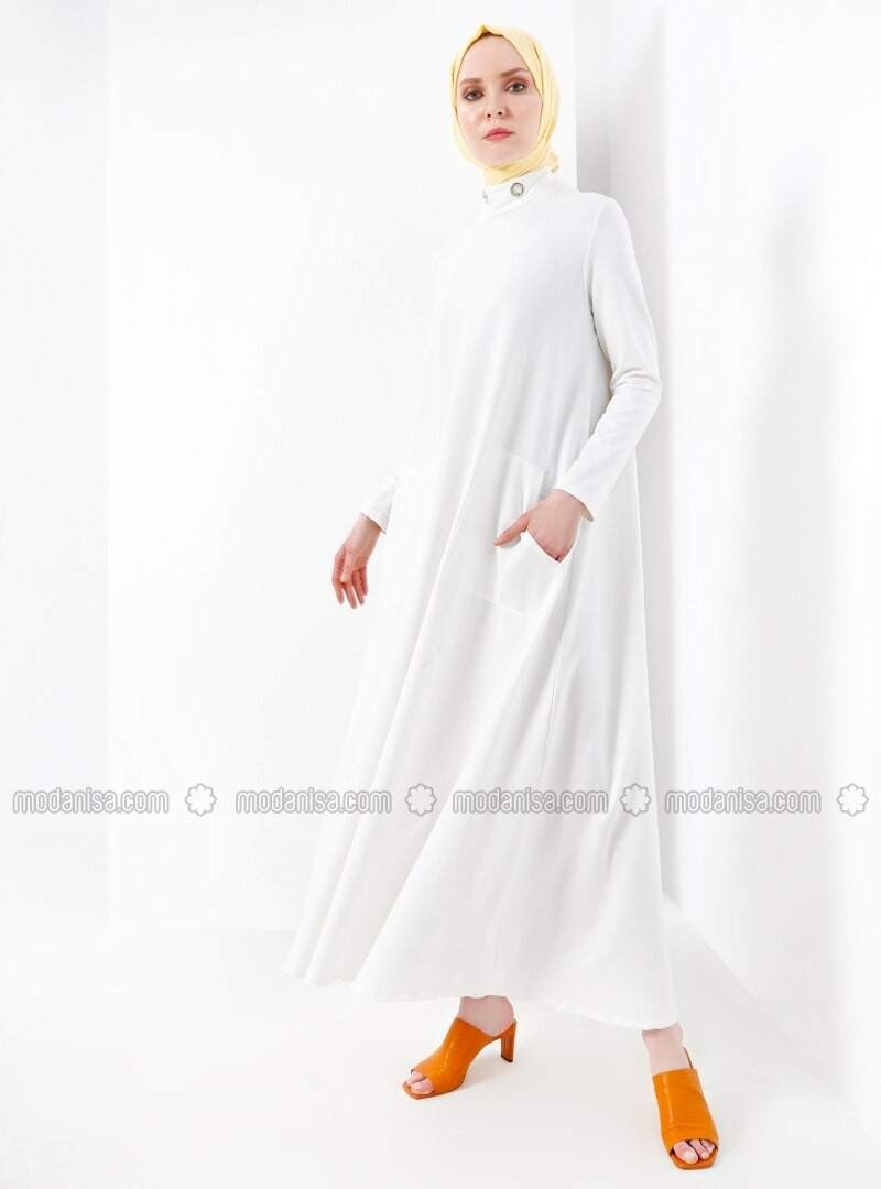 Ecru - Col roulé - Tissu non doublé - Robe - Refka | Modanisa FR