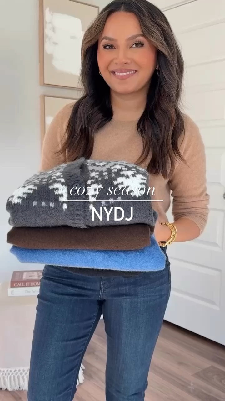 Use code RACHEL25 for 25% off 

Grey snowflake cardigan size XS TTS - a little roomy/comfy fit 
Black Belt size 26-30” 
Dark grey jeans size 2 petite TTS
Black booties size 5 TTS 

Black Velvet blazer size small - sized up for a roomy fit
Black crewneck sweater size XS TTS 
Black Belt size 26-30”  
Black barrel jeans size 0 petite - sized down size
Black booties size 5 TTS 

Brown turtleneck sweater size XS TTS 
Brown black Reversible belt size XS TTS 
Brown straight pants size 2 petite TTS 
Brown suede pumps size 5 TTS

Blue cashmere sweater size xs TTS 
Jeans size xs petite TTS - usually size 2/26 petite 
Tan Boots size 5.5 TTS

Tan camel crewneck sweater size XS TTS 
Belt size below 37” color: R-classic black & brown
Dark wash bootcut jeans size 2 petite TTS 
Brown suede pumps size 5 TTS

Fall outfit 
Fall dress 
Fall fashion 
Thanksgiving outfit 
Christmas outfit 
Holidays 

Honey Sweet Petite 
Honeysweetpetite 

#LTKStyleTip #LTKHoliday #LTKSeasonal