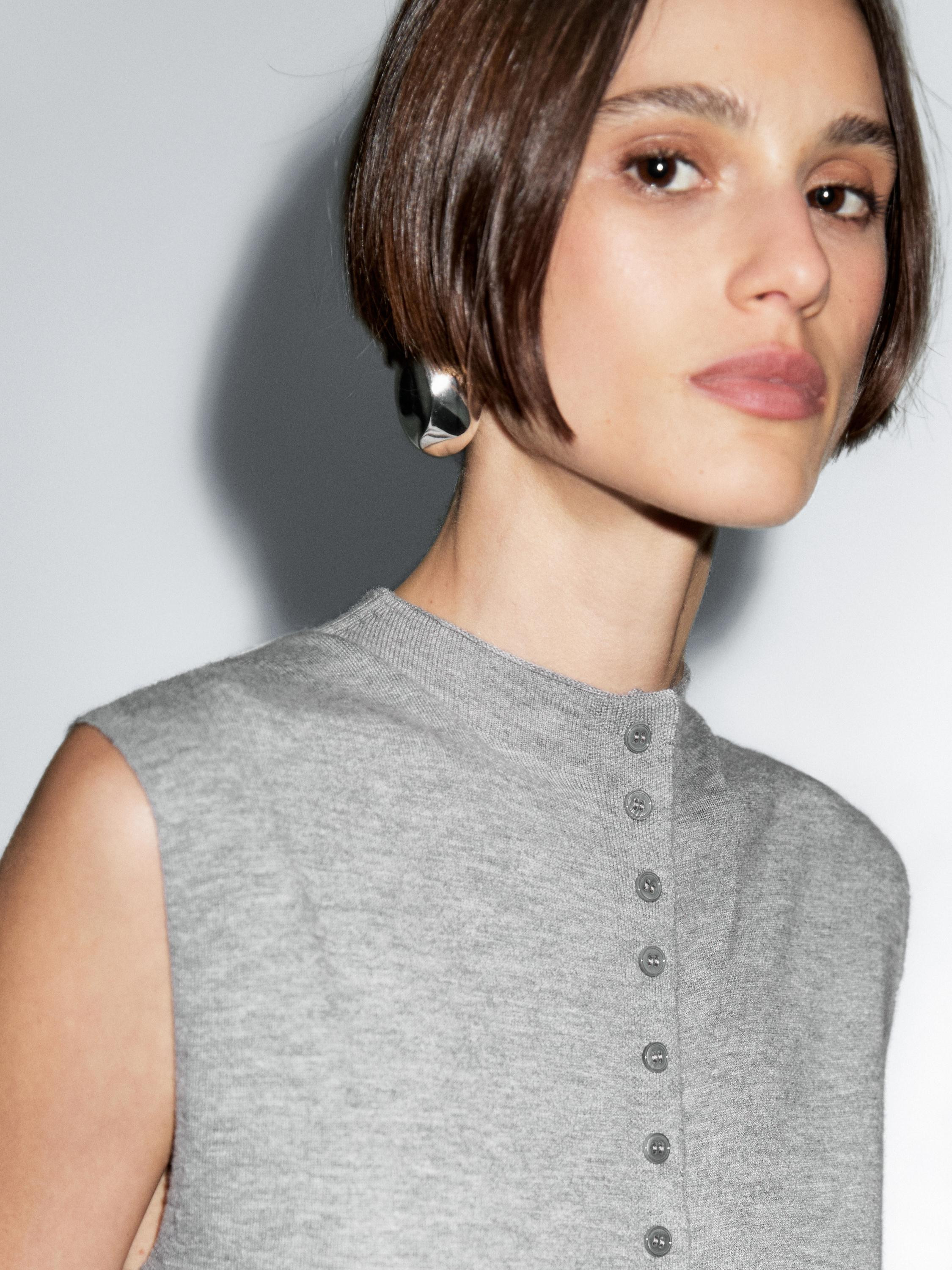 Cropped wool blend knit vest | Massimo Dutti UK