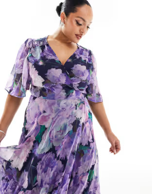 Hope & Ivy Plus ruffle wrap maxi dress in purple floral | ASOS (Global)