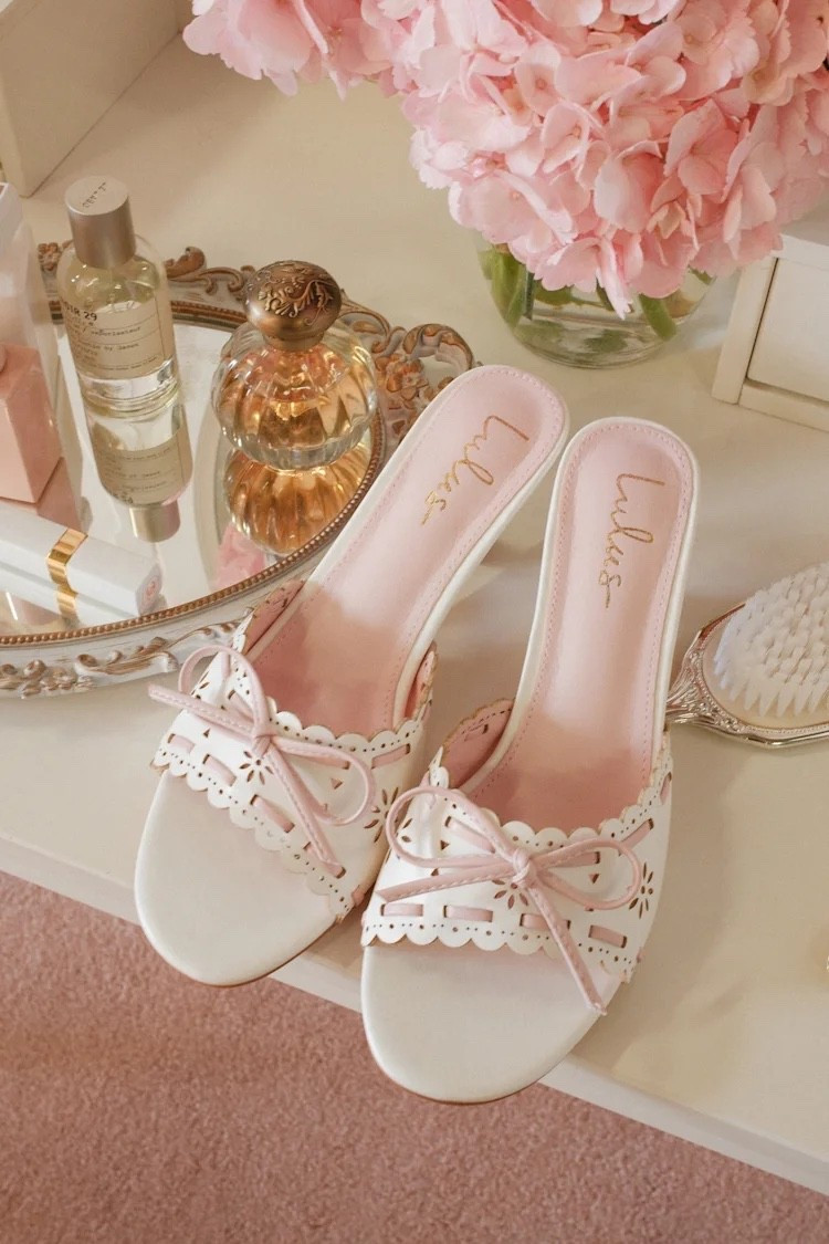 Malinn White and Pink High Heel Sandals

#LTKBeauty #LTKWorkwear