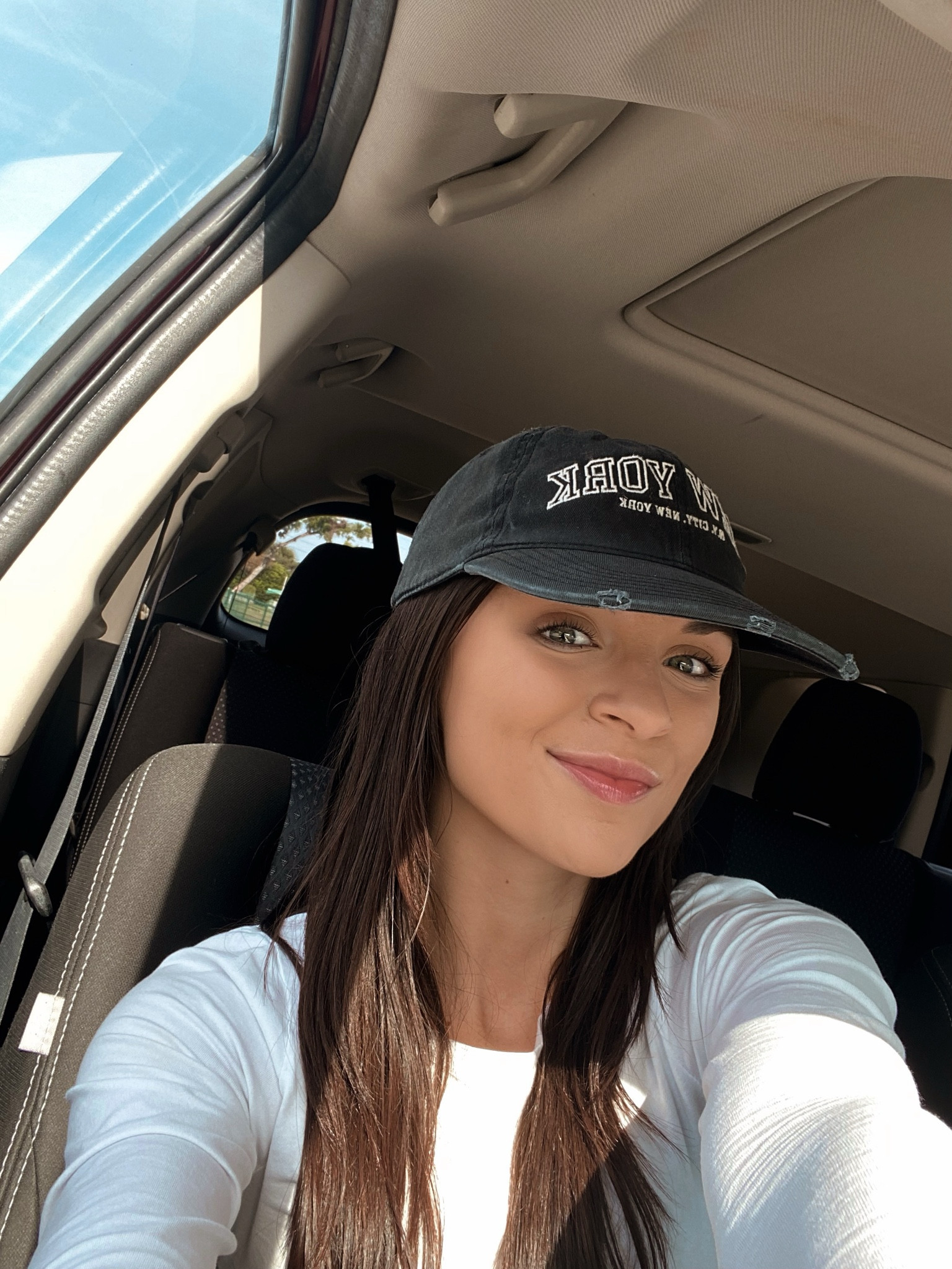 Baseball hat- Aerie
Basic white crop top- Amazon 

Capsule wardrobe, Amazon, Amazon women’s, Amazon basics, American Eagle, Aerie, baseball hats. 

#LTKFitness #LTKStyleTip #LTKActive