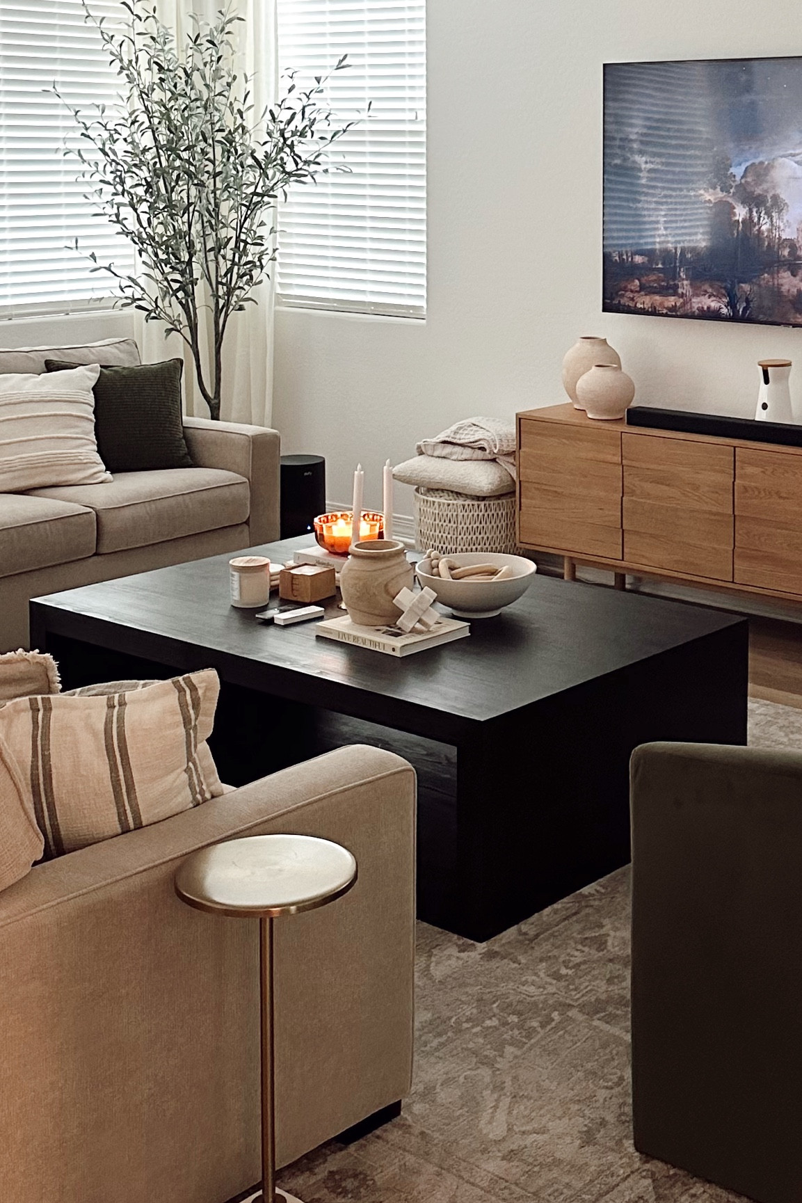 Omg I found insane looks for less for our coffee table!!!! We paid over $1300 for ours after delivery + shipping 🙃 I found a few smaller ones but almost identical style for under $400!!!