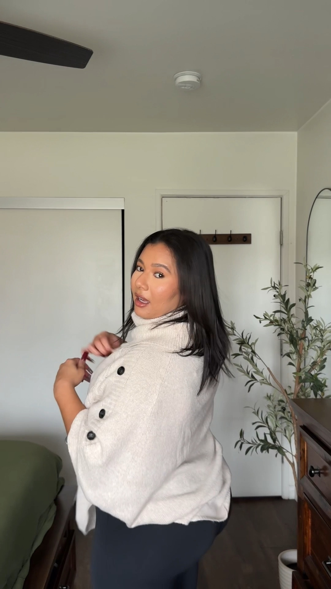 I love this asymmetrical cable knit sweater from BLOOMCHIC. It’s so comfy and tummy friendly. And it’s perfect for an easy holiday outfit that is still out together 

Sweater- 10/m- runs tts / amazing quality / super comfortable 
Leggings- large / great tummy control / squat proof 
Leather boots - 8.5/ tts / super comfy (wore these on thanksgiving as well)

Holiday outfit
Date night outfit 
Curvy fashion 
Midsize outfits 
New Year’s Eve outfit 
Christmas outfit 
Tummy friendly outfit 


#LTKHoliday #LTKootd #LTKMidsize

#LTKHoliday #LTKootd #LTKMidsize