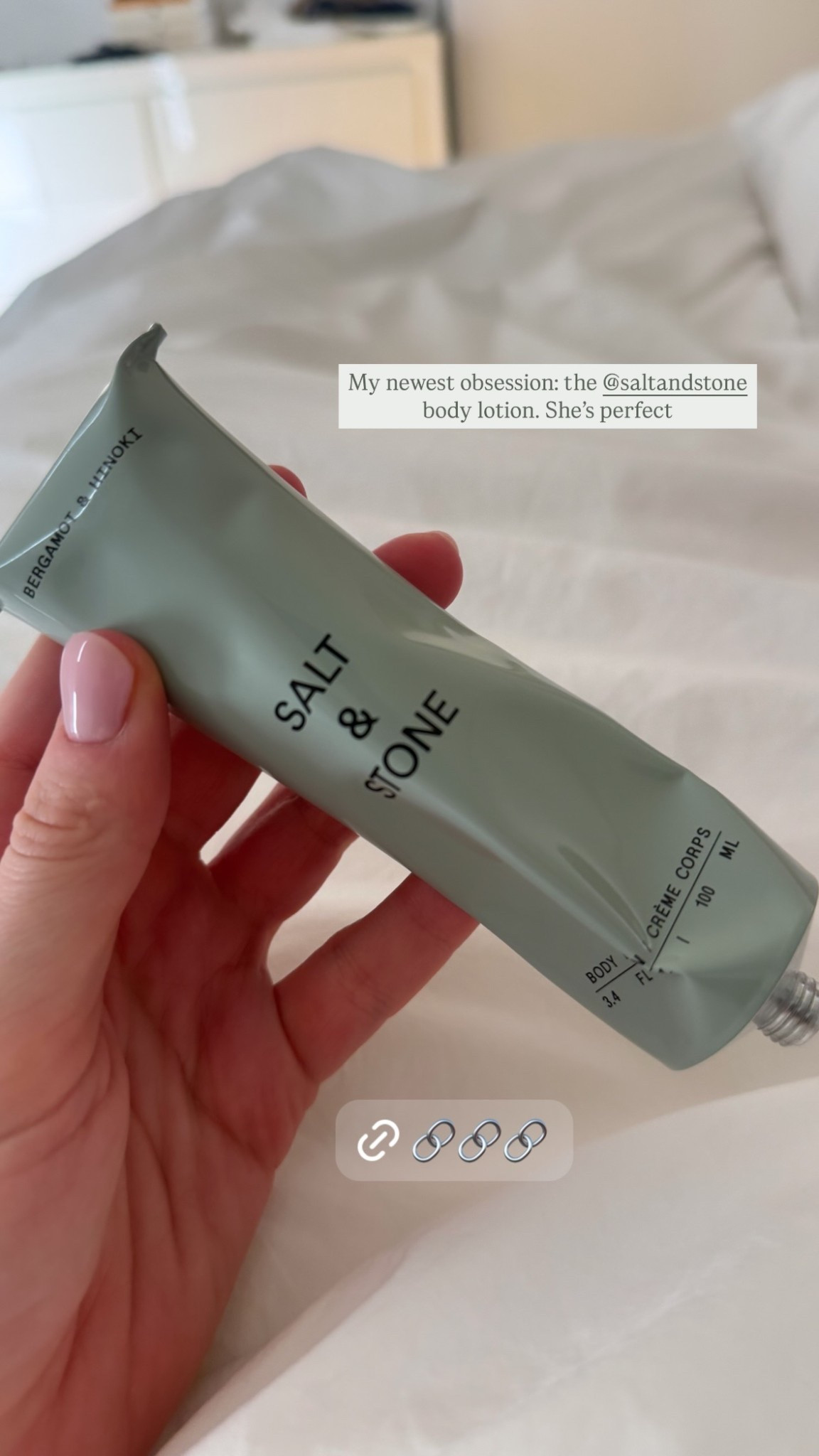 My newest obsession: the @saltandstone body lotion. She’s perfect