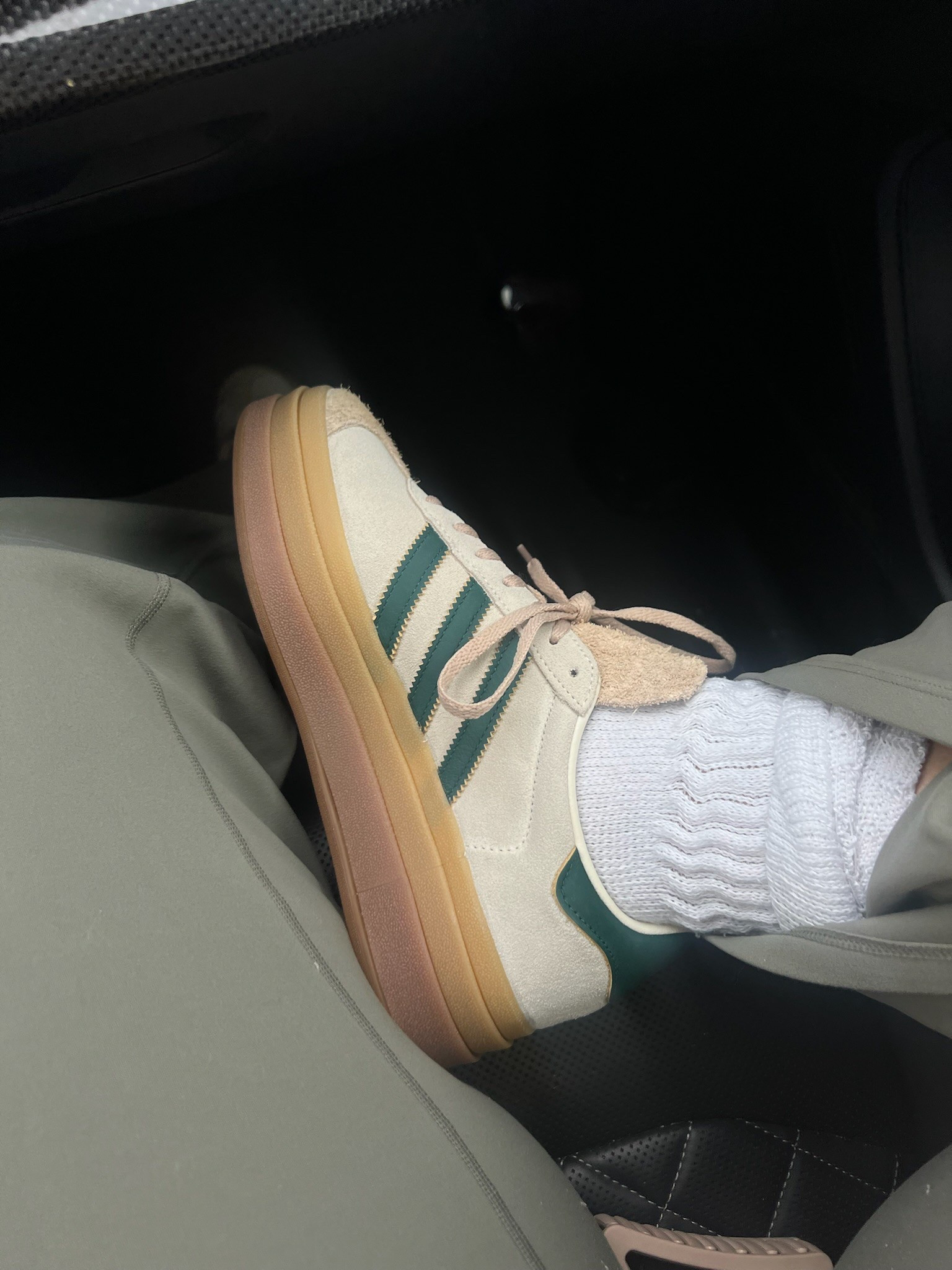 New Adidas sneakers 🤍

#LTKStyleTip #LTKSeasonal #LTKShoeCrush