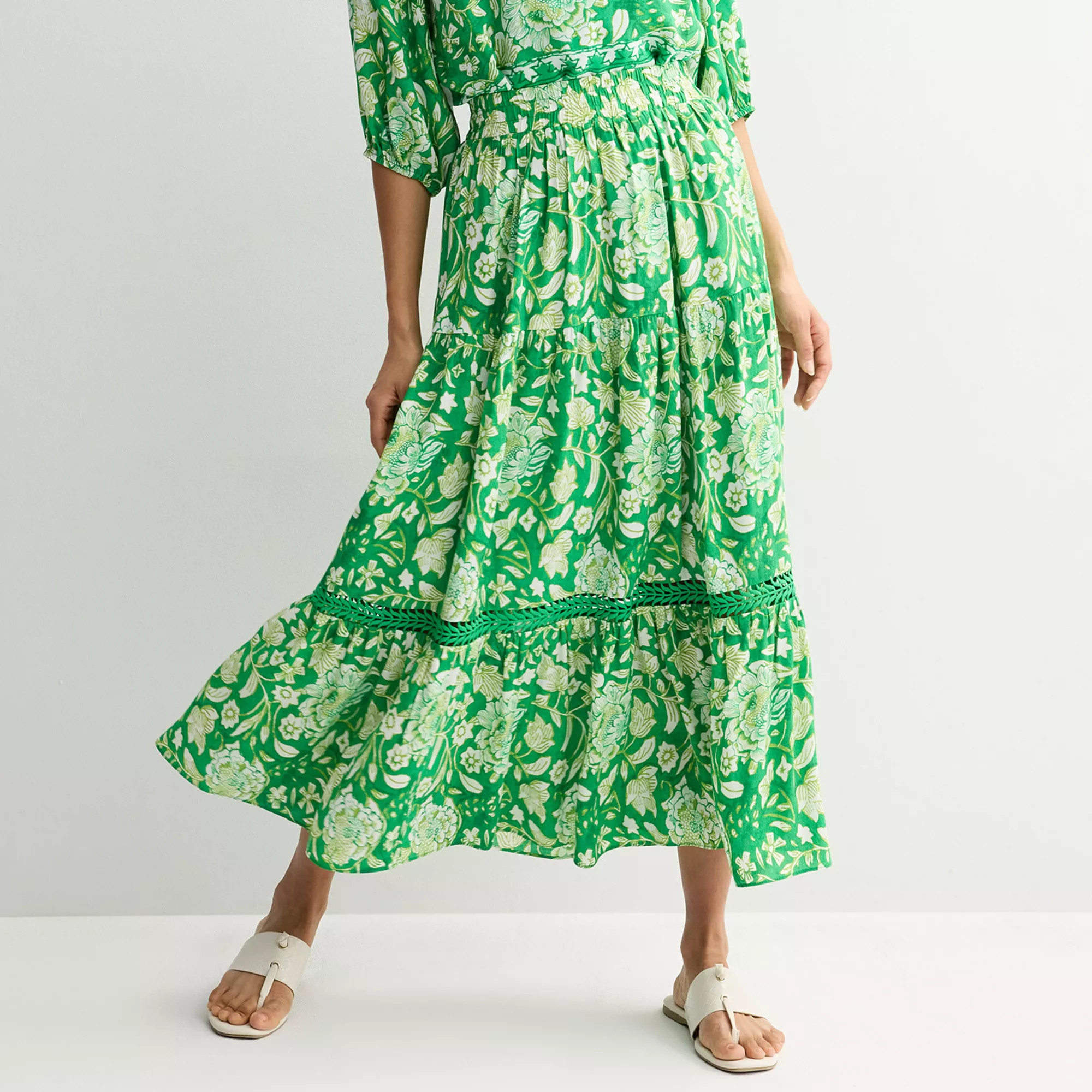 Women's Farmers Market Printed Flare Tiered Maxi Skirt | Kohl's