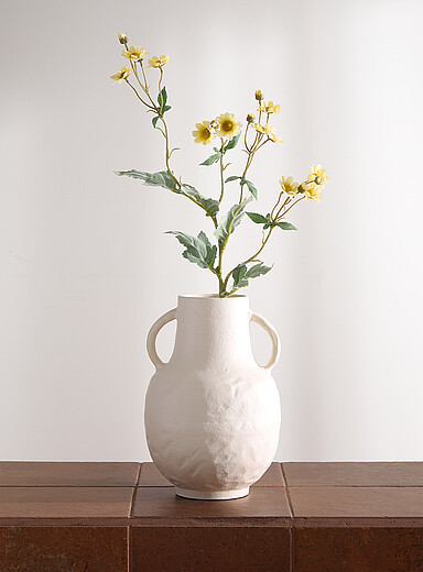 Artificial yellow anemone branch | Simons