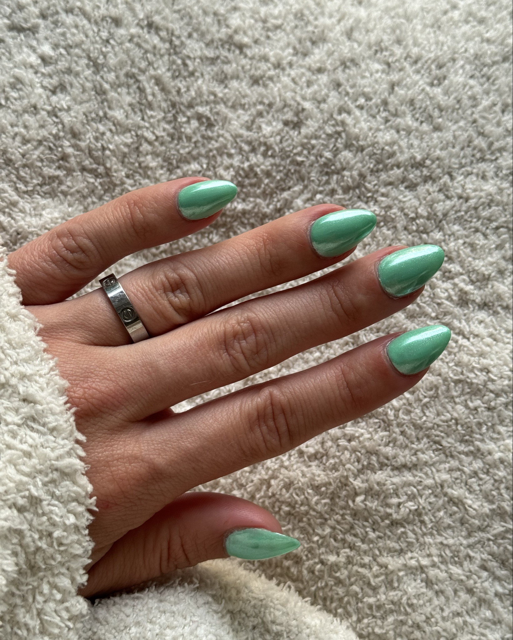 At Home Gel X Nails! 🧜🏻‍♀️🐚🐋

Exact color and nail shape/length linked, Short Almond

I also linked the tips I use on Harper, Extra Short Coffin

#LTKBeauty