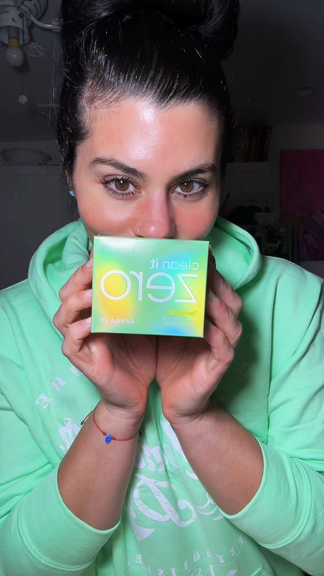 Clear skin starts here! 💚 The Clean It Zero Pore Clarifying Cleansing Balm melts away makeup and impurities while keeping pores happy and skin balanced. #DoubleCleanse #CleanItZero #Skincare

#LTKFindsUnder50 #LTKBeauty