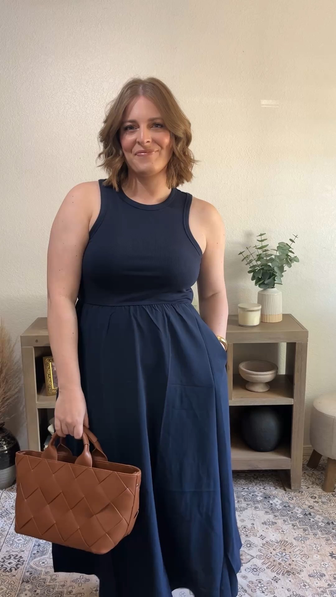 My favorite dress that I own in 3 colors// flattering style and has pockets. Easy to dress up or down 

Wearing L (tts)

#LTKMidsize #LTKStyleTip #LTKSeasonal