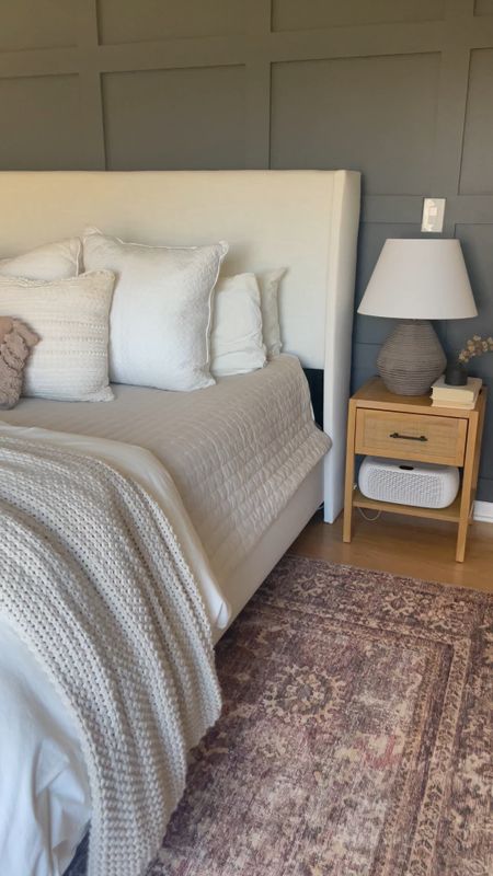 Bedroom design. Nightstand. Table lamp. Area rug. Loloi. Upholstered bed. Headboard. Quilt. Duvet cover. Throw blanket. Home decor. Neutral home  

#LTKsalealert #LTKhome