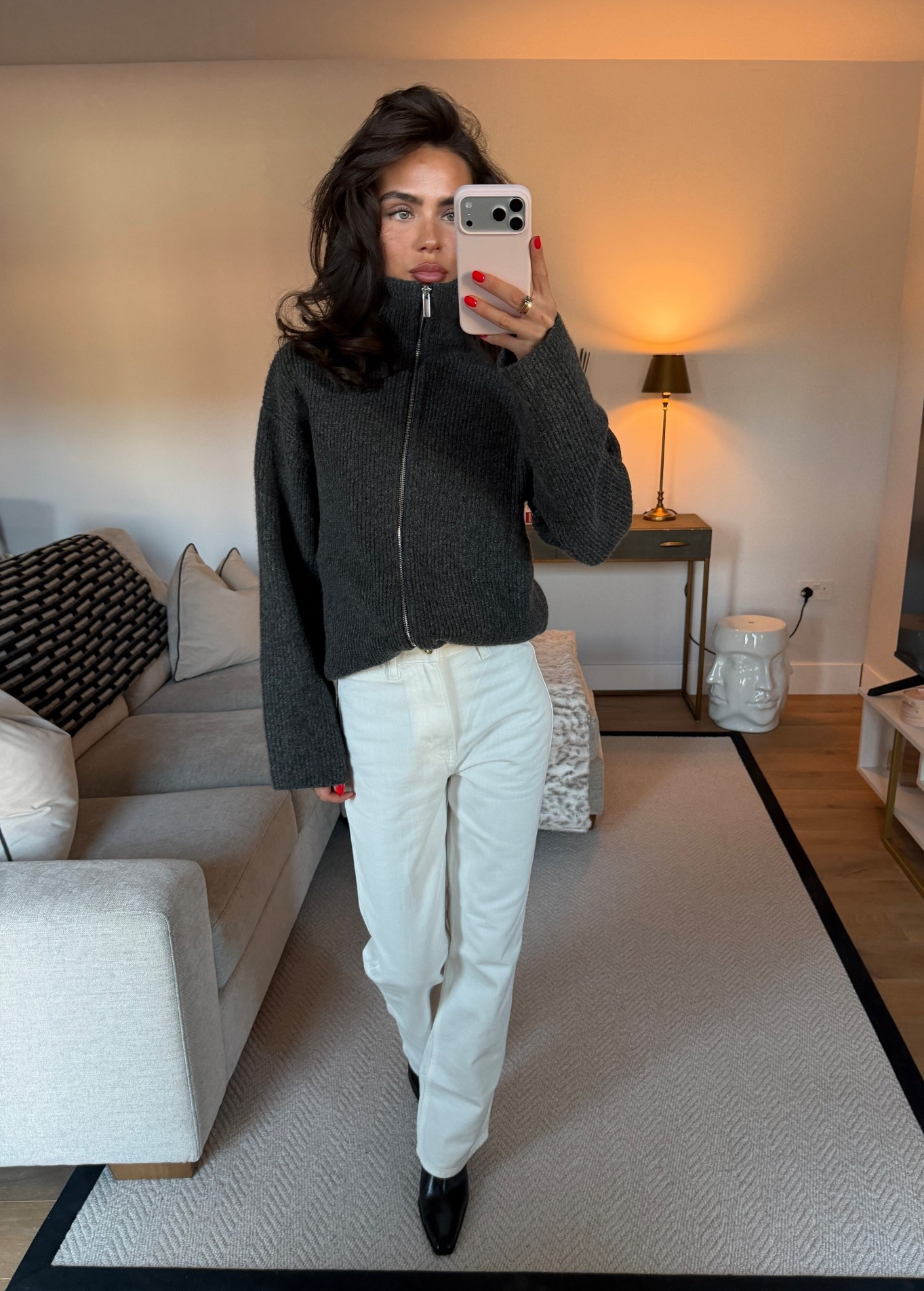 Obsessed with these jeans and cardigan!!

#LTKuk #LTKfestive #LTKwinter