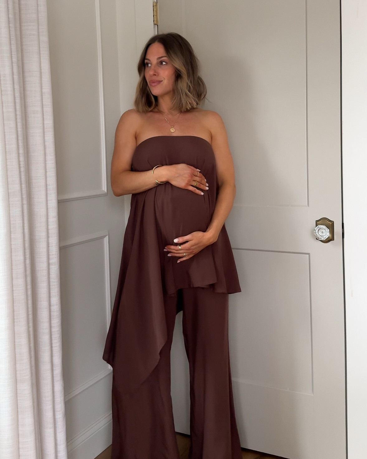 In love with this set 😍 obviously had to have because it’s brown! 🤎 

Comfy, cute, & stretchy! I’ve been loving two piece sets during this pregnancy! 

*technically not a maternity outfit (sized up) 

 

#LTKmomlife #LTKdayinmylife #LTKBump