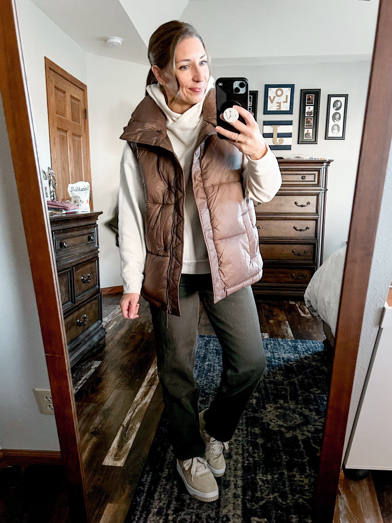 Vest | Platform Sneakers | Denim Style | Fall Fashion | Fall Style | Fall Trends | Over 40 Style | Over 40 Fashion



#LTKCyberWeek #LTKstyletip #LTKsalealert