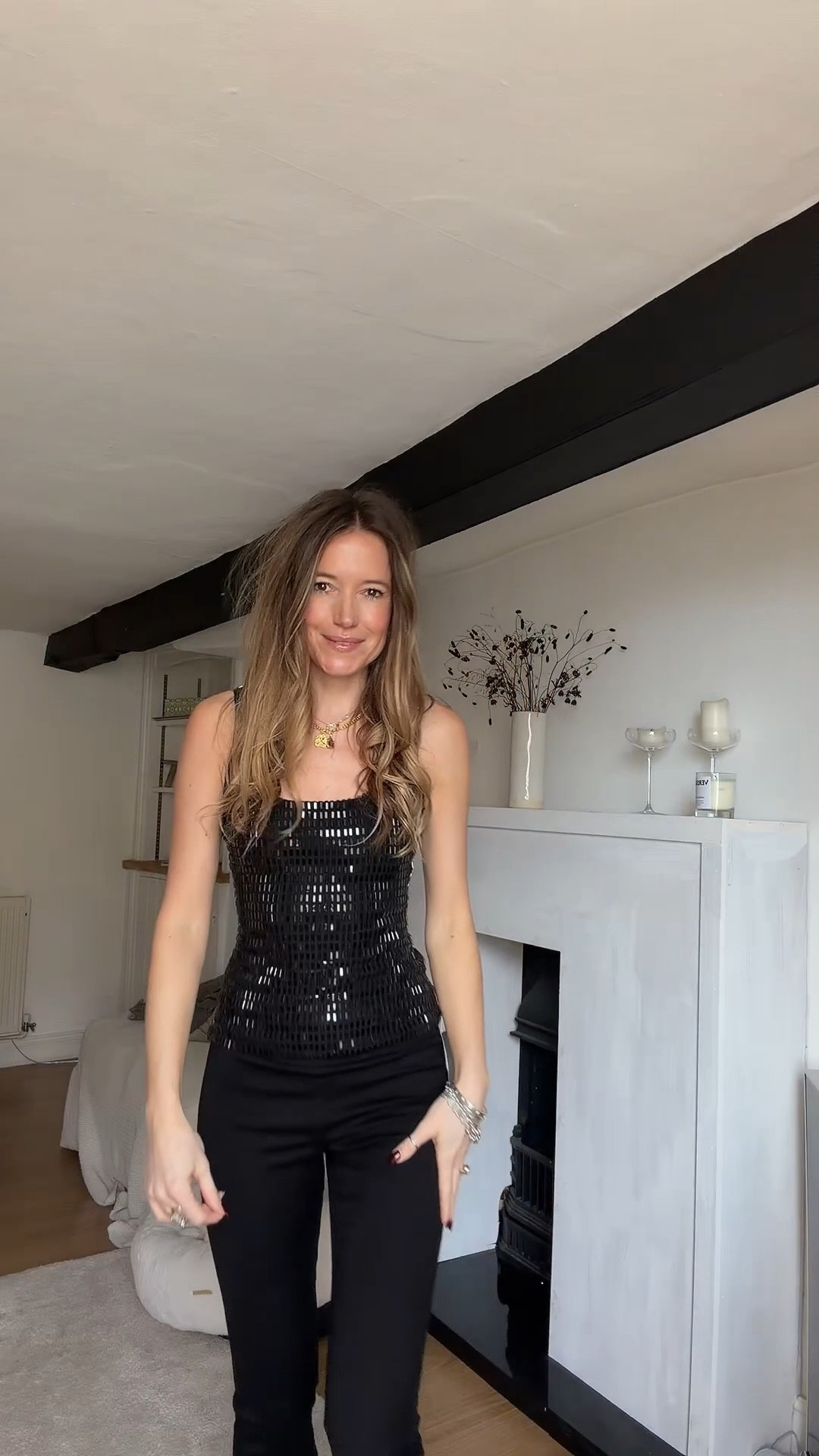 This top is stunning 

#LTKpartywear #LTKdatenight #LTKstyletip