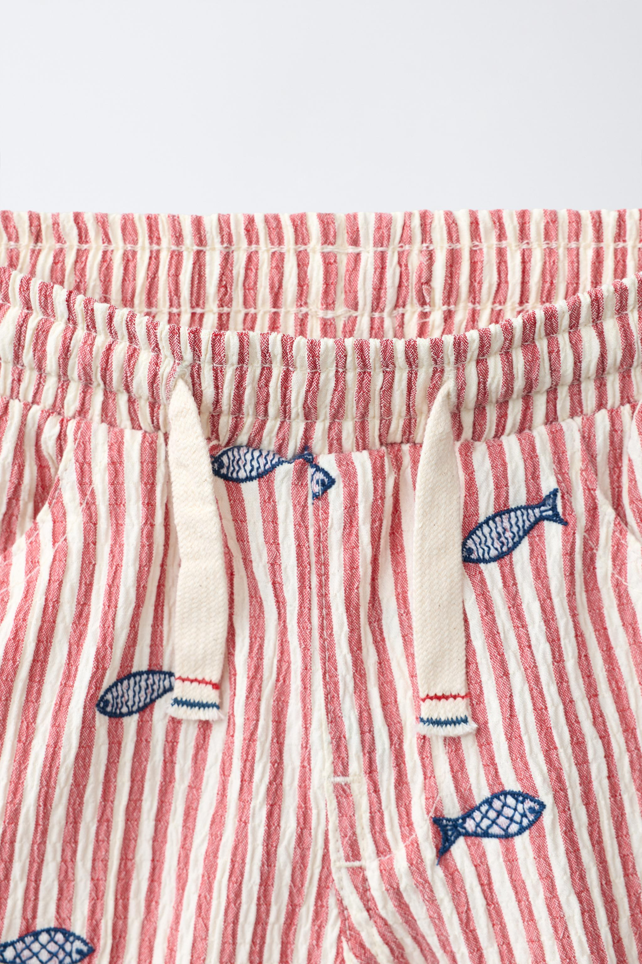 EMBROIDERED FISH SEERSUCKER STRIPED SHORTS | Zara US