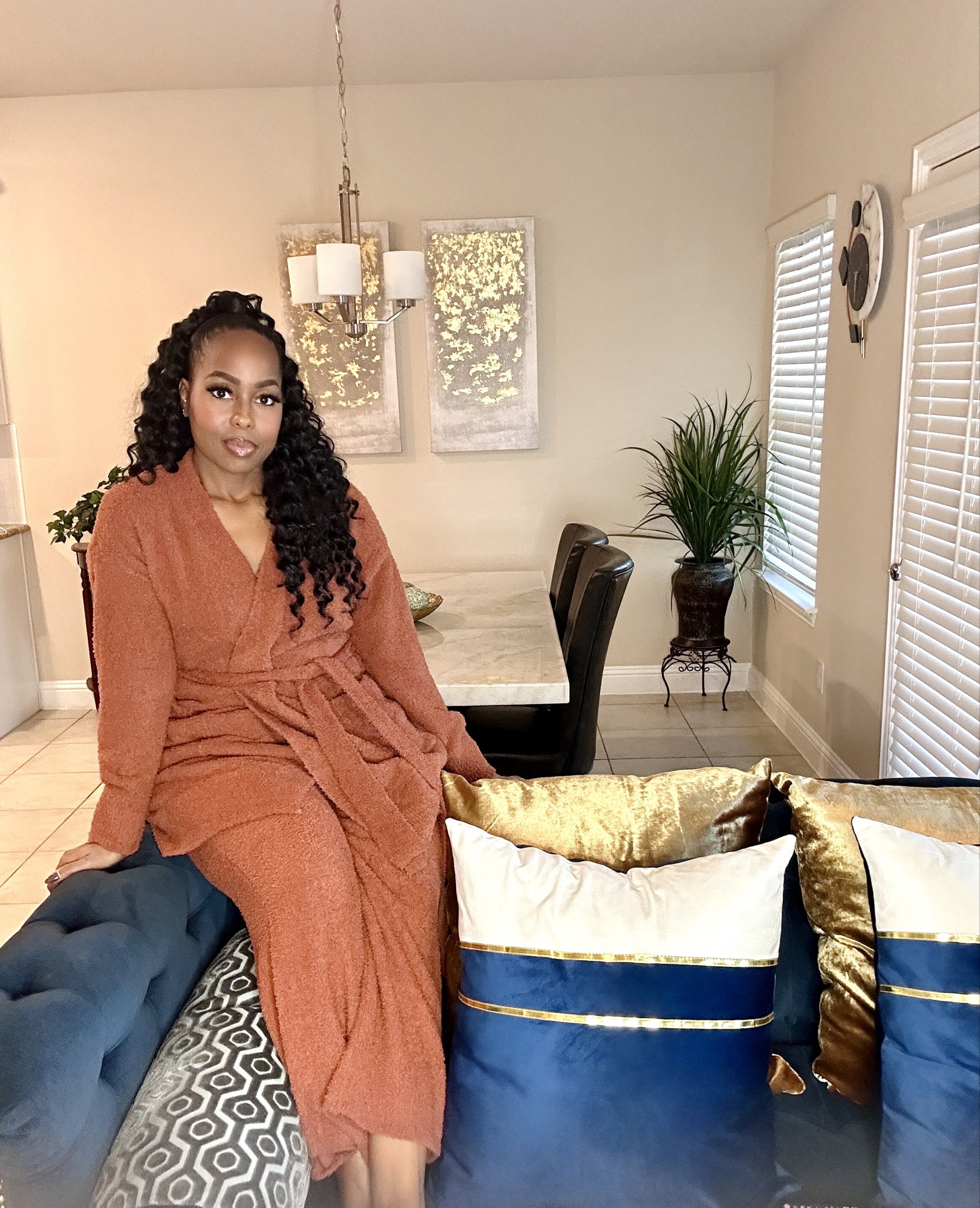 Cozy + Cute + Comfy= Cuddle Recipe

The material of the Robe and pants is sooooo soft and comfortable it's mind-blowing! I have to get it in black too. 

#LTKstyletip #LTKbeauty #LTKplussize