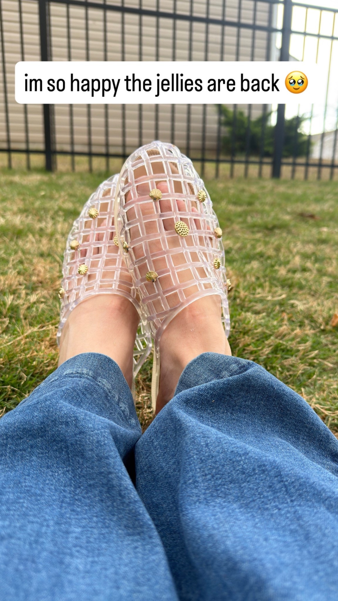 These are the cutest little
Jellie slides / mules from target! Perfect for the summer. I love the little seashell charms! 🌞 #targetfinds #shoes #target 

#LTKgrwm #LTKootd #LTKSeasonal