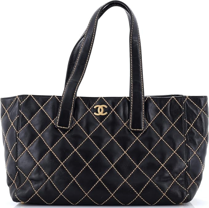 Amazon.com: Chanel, Pre-Loved Surpique Tote XL, Black : Amazon Luxury | Amazon (US)