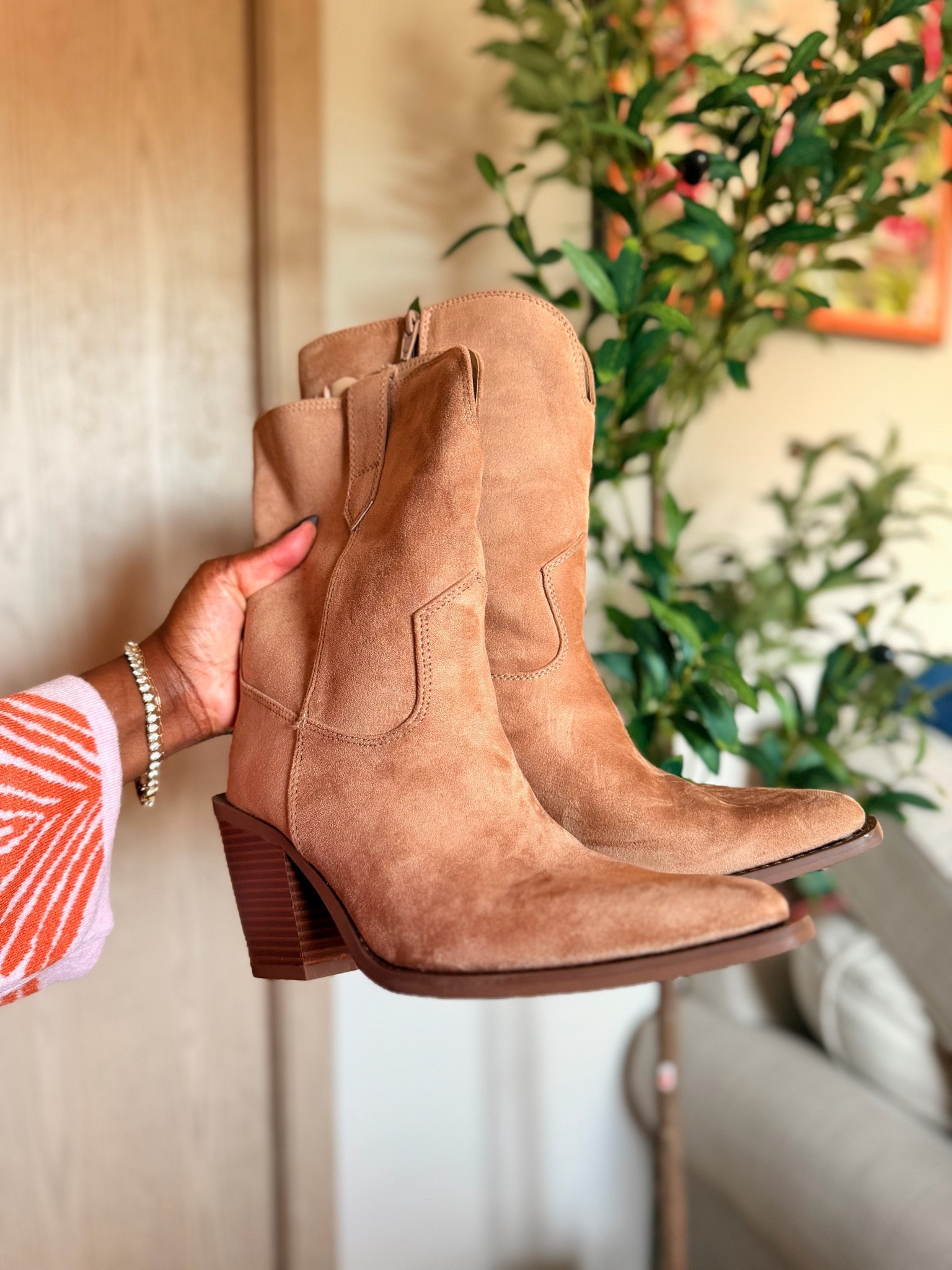 I need these @Walmart  boots in every color!

#LTKxWalmart #LTKgrwm #LTKootd