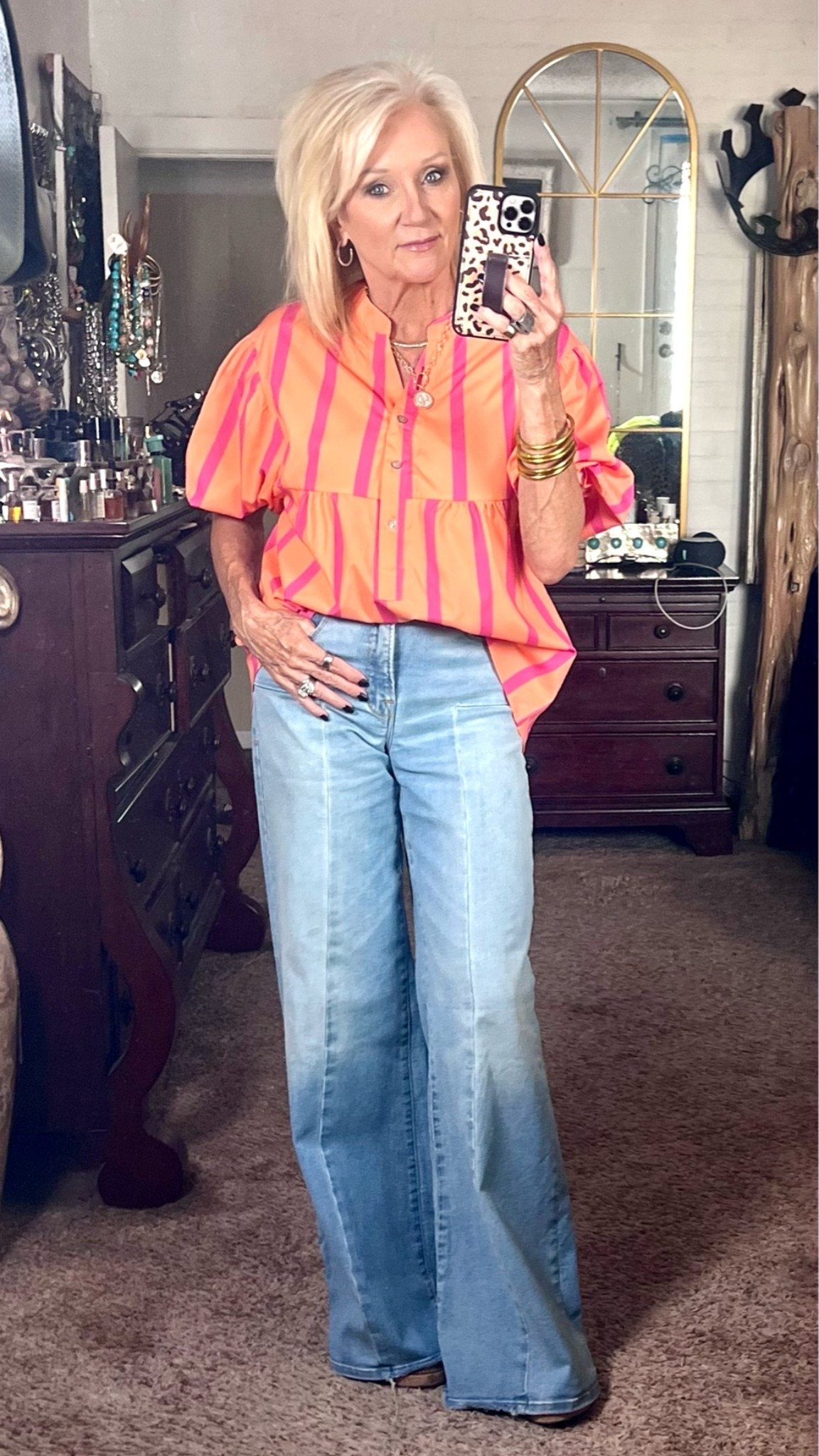 Love the orange and pink combo!

#LTKootd #LTKmomlife #LTKOver40