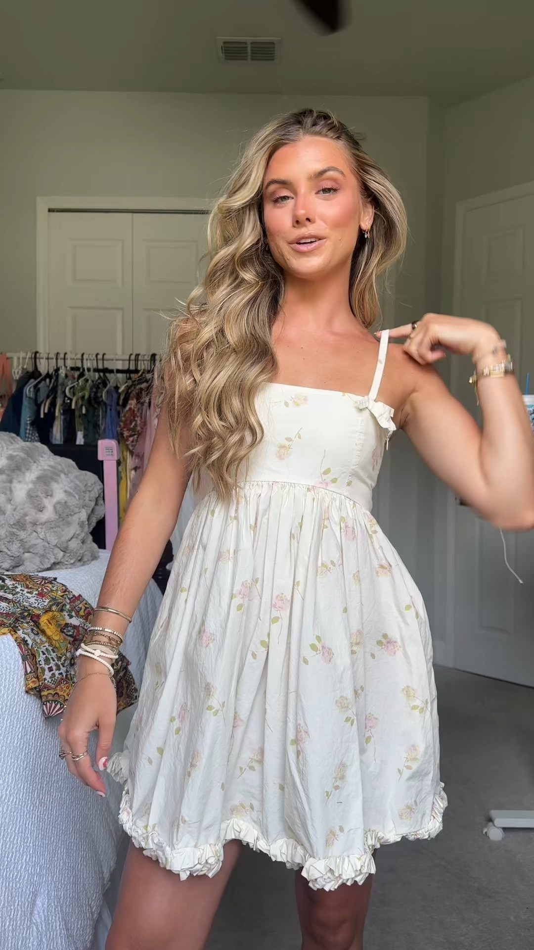 My rent the runway code is “RTRXSVOSEN50” Rent the runway is one of my fav clothing rental services. You can choose your own plan to rent any number of items for any occasion from weddings to work to game day to everything in between. ✨ 

#renttherunway #renttherunwayhaul #renttherunwaytryon #renttherunwayfinds #rtrambassador #rtrhaul #tryonhaul #outfit #ootd #outfitideas #outfitinspo #styleinspo #outfit #fashion #style #outfitoftheday #fashionstyle #outfitinspiration #tryon #outfitideas #currentlywearing #styleinspo #designer #designerfashion #clothingrental @renttherunway 

#LTKWedding #LTKSaleAlert #LTKootd