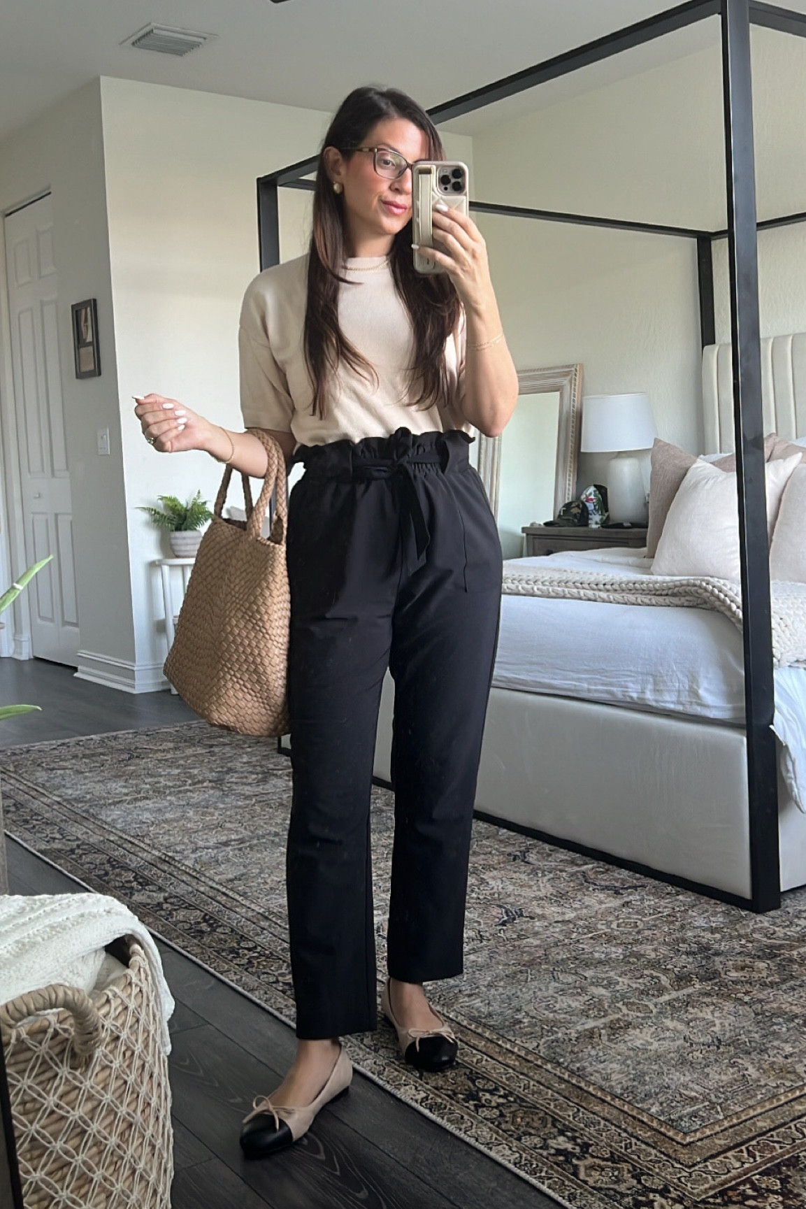 Work outfit of the day, work ootd.

Top: old from Loft
Pants run TTS, wearing a medium
Shoes/ ballet flats run TTS, so comfy!! 

Necklace: discount code site wide: JAIME_CITTADINO15

#LTKworkwear #LTKover40 #LTKfindsunder50