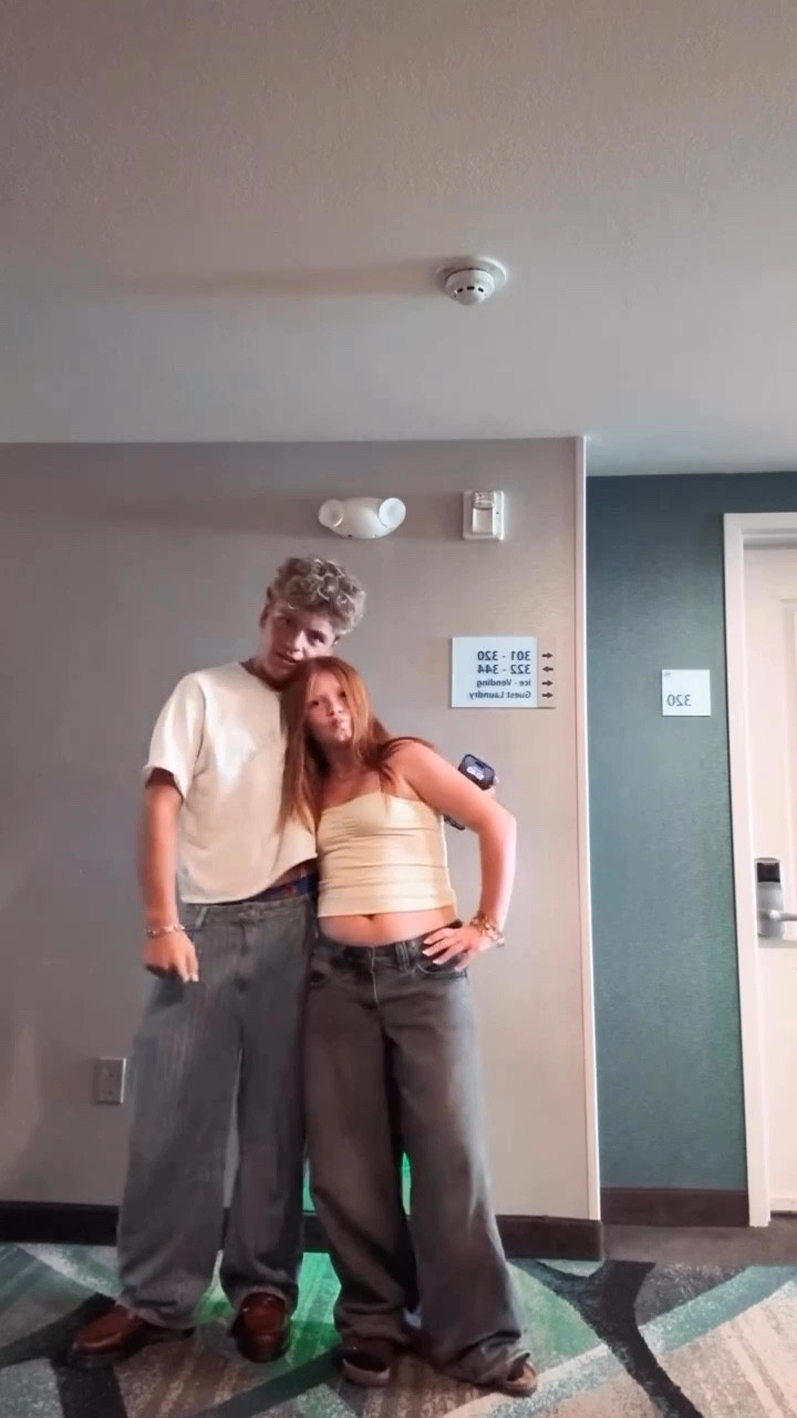 Fit check 💛

#LTKFindsUnder100 #LTKU #LTKFindsUnder50