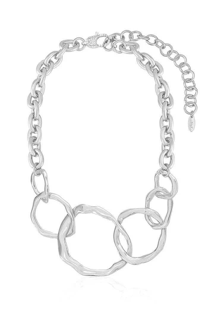 Ettika Interlocking Chain Necklace in Silver | PacSun