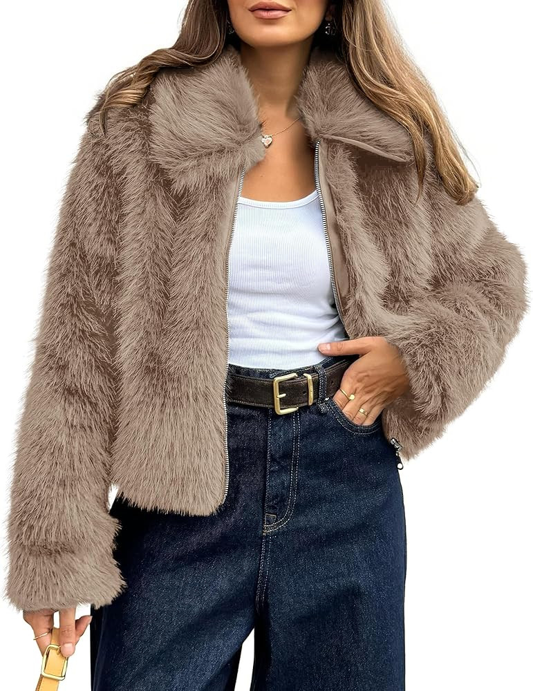 BTFBM Faux Fur Jacket Women Fluffy Winter Cropped Coats Zip Up Fuzzy Jackets Long Sleeve Furry Co... | Amazon (US)