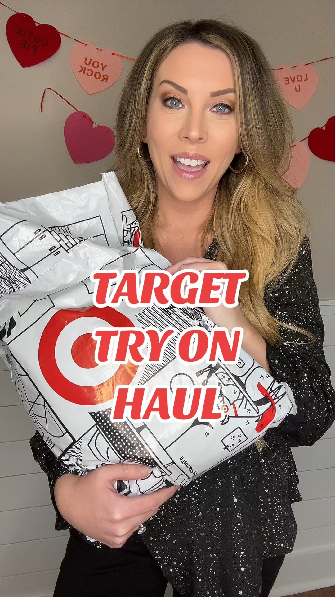 Size up in this Target Valentine’s Day Lounge Set! 

#LTKfindsunder50 #LTKshoecrush #LTKVideo