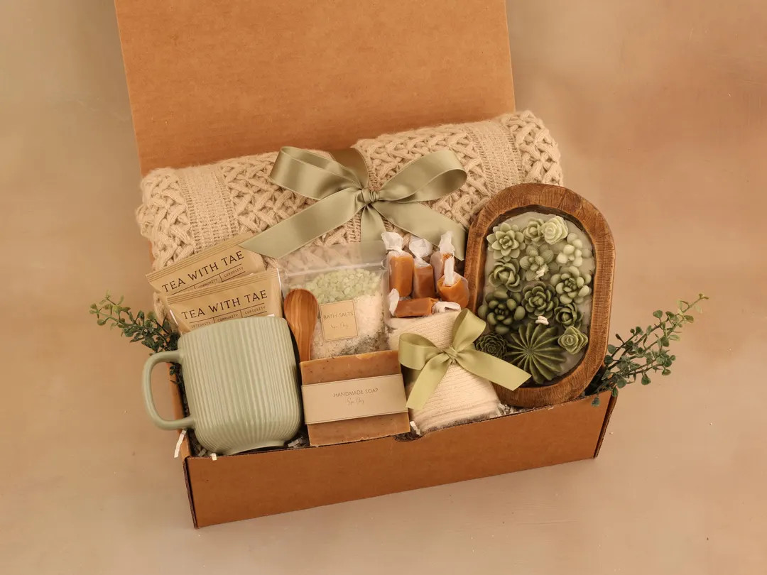 Sending Healing Vibes Gift Box For Women, Succulent, Socks, Candle, Get Well Gift For Her, Thinki... | Etsy (Global)