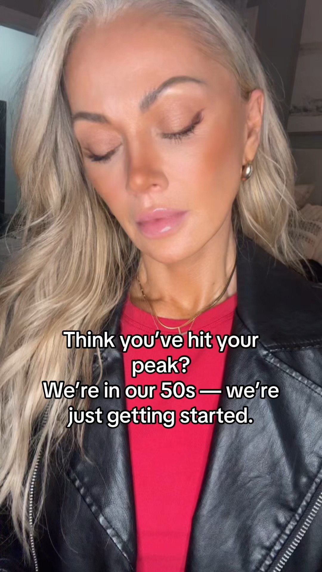 Tried the new Hourglass tinted moisturizer this week. I’m in love! 🥰 and my faithful Rimmel gloss for the lippie💄💋

#LTKbeauty #LTKcanada #LTKover50style
