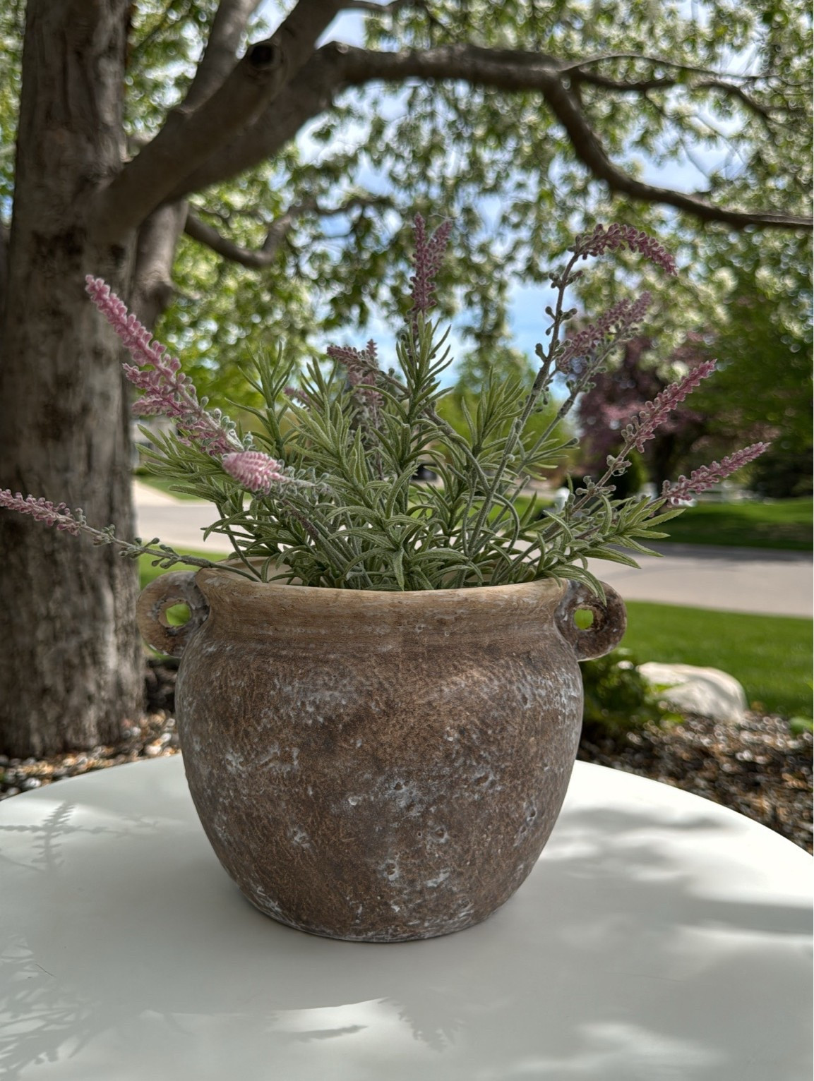 The most beautiful rustic little planter you didn’t know you needed 😍