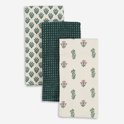 Three Pack Cream & Green Patterned Kitchen Towels 50x70cm | TK Maxx