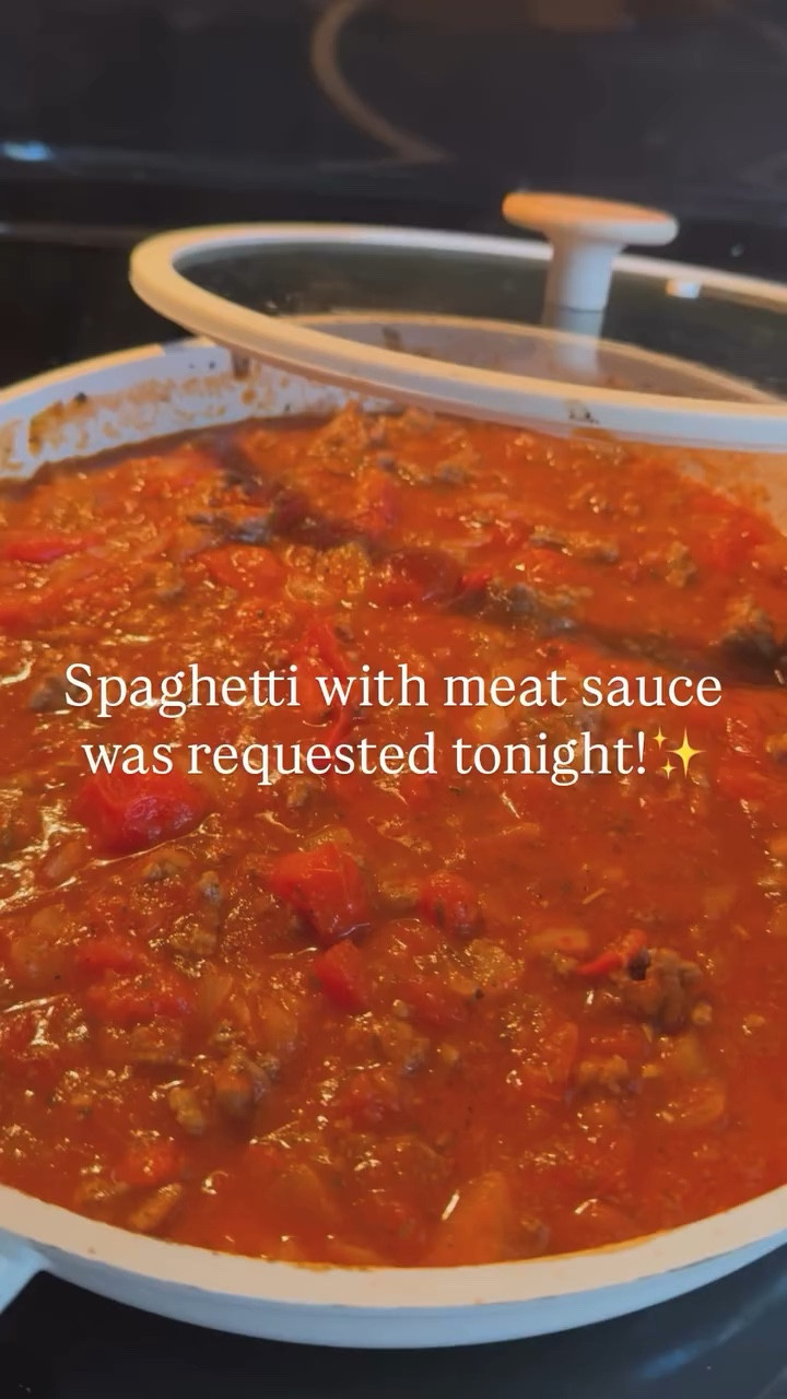 Spaghetti with meat sauce was requested tonight!✨

#LTKdayinmylife #LTKfoodie #LTKmomlife
