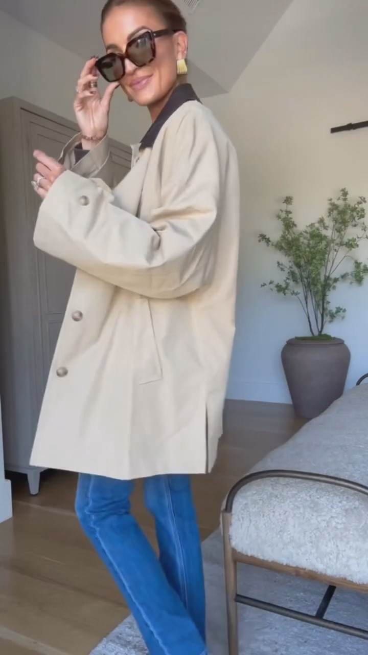 just saw this barn jacket is 60% off and fully in stock!! 🤩 such a great staple you can wear with everything! 🤍

#LTKSaleAlert