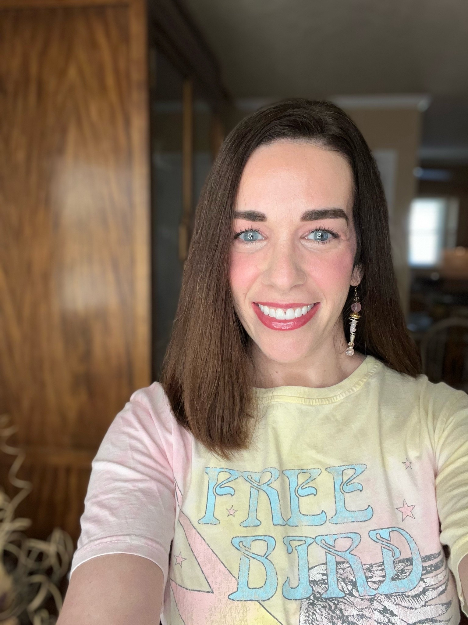 Freebird graphic t-shirt (s). #graphictshirt #tshirt #summeroutfits #makeup #beauty #lipliner #lipgloss #eyebrowpencil #eyebrowwax #blush #bronzer

#LTKootd #LTKSeasonal #LTKBeauty