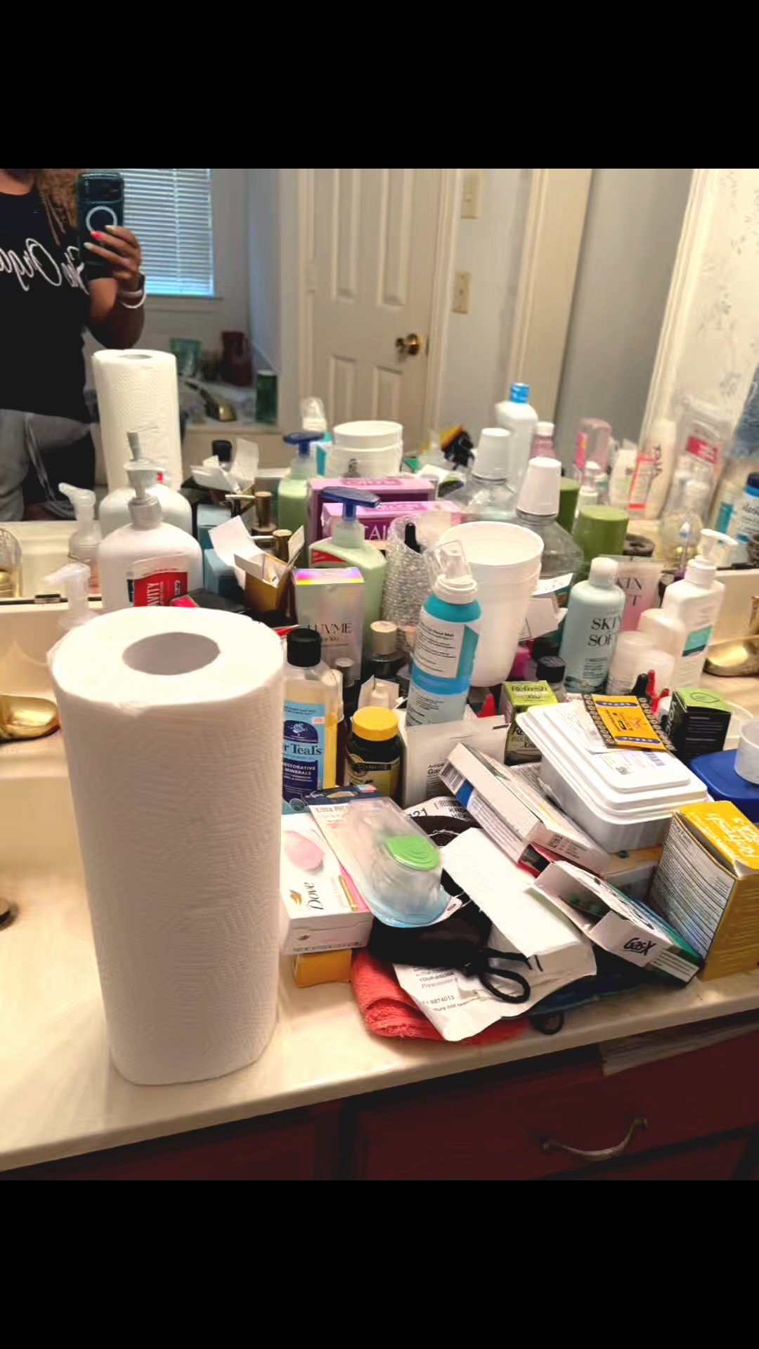 How to properly declutter your life!

#LTKgrwm #LTKdayinmylife #LTKU