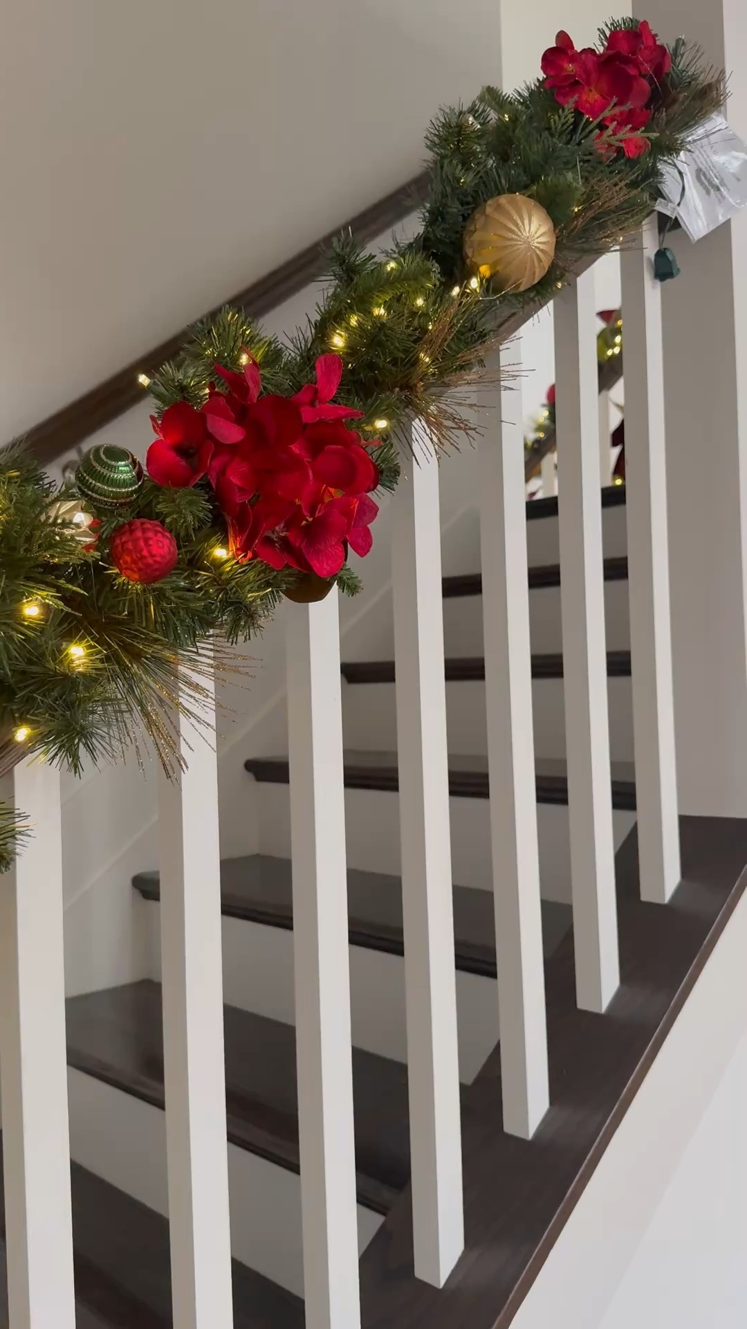 I love this Christmas garland from Sam’s Club! It’s the perfect way to make your house feel festive!  Christmas  decor, home decor, holiday home, Christmas decorations, Sam’s 

#LTKFindsUnder100 #LTKHoliday #LTKHome