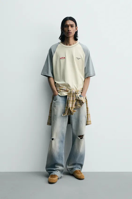 COLOUR BLOCK T-SHIRT WITH CONTRAST PATCH | Zara UK