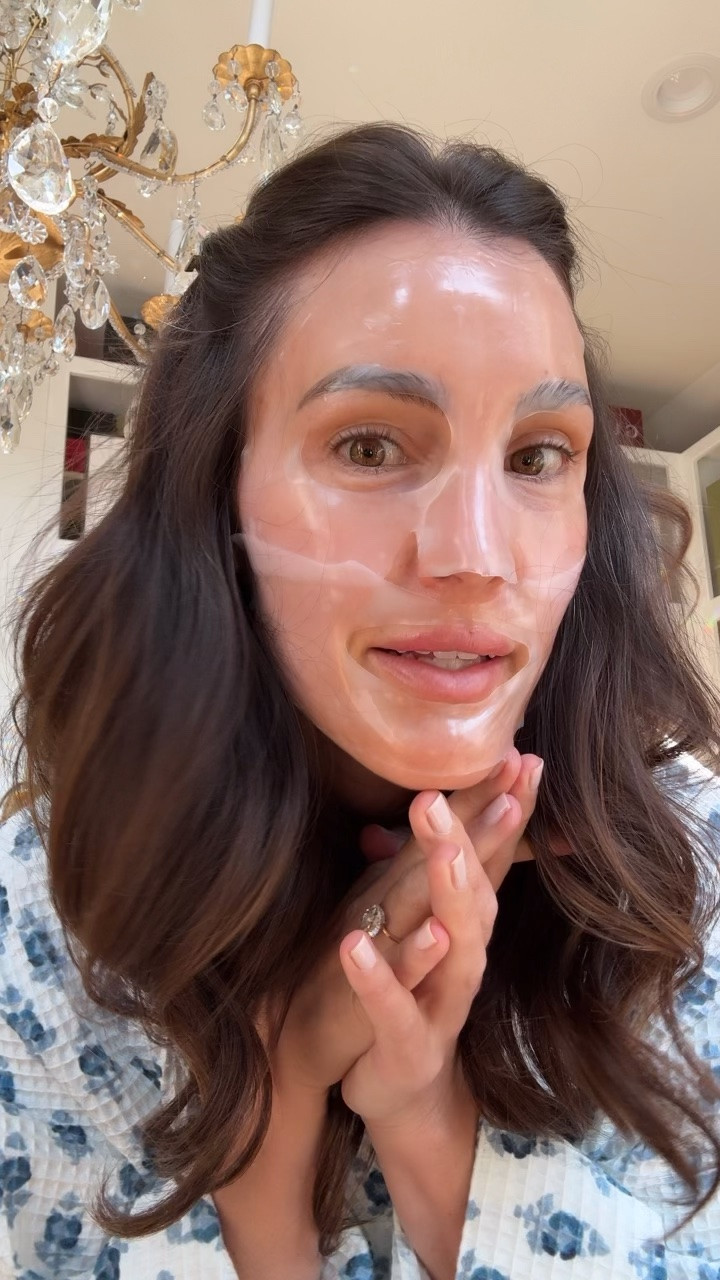 My favorite collagen face make 🧖🏻‍♀️

Clean beauty 
Skincare

#LTKBeauty #LTKselfcare #LTKOver40
