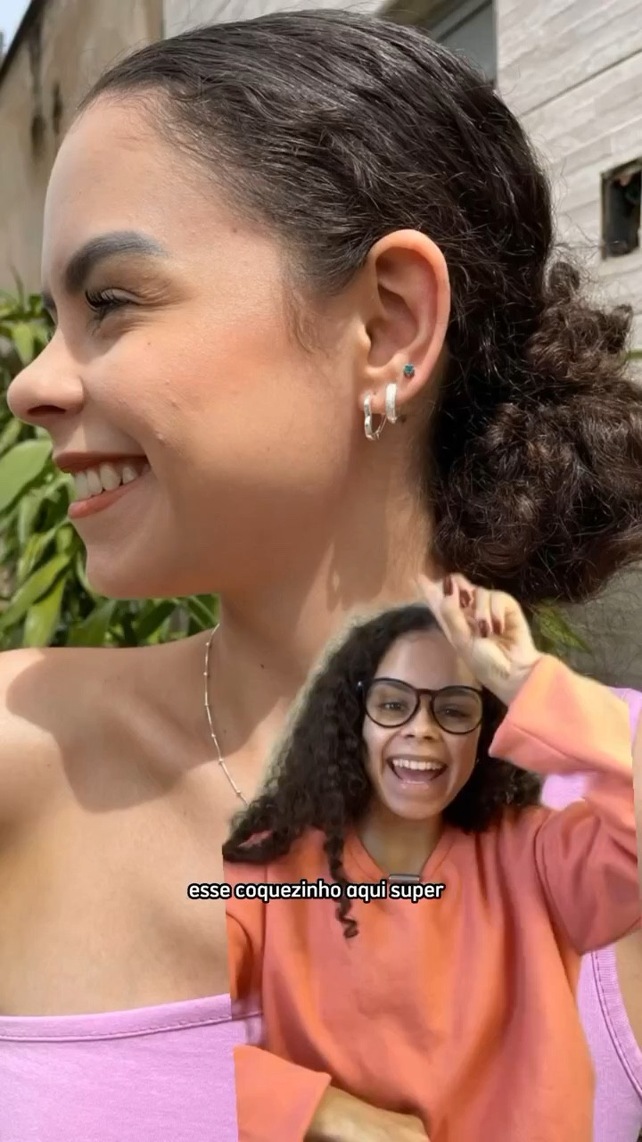 Coque de vaca lambeu em cabelo cacheado, aquele que o cabelo fica sem nenhum frizz e bem puxado. Tendência de clean girl, é um penteado super elegante e perfeito pra quando você não tem tempo de lavar o cabelo. 

#LTKGift 

#LTKbeauty #LTKbrasil