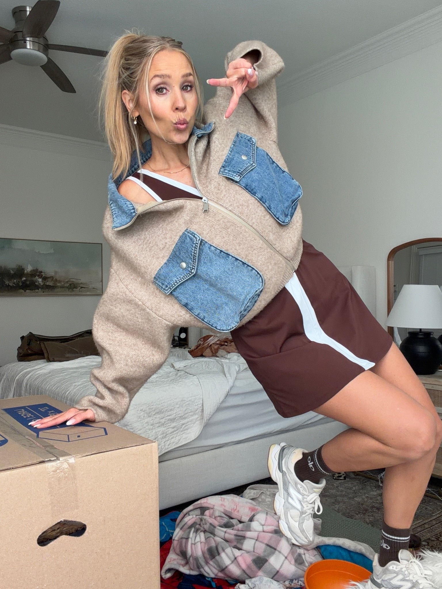 Moving day fit check!!!!! 🏠📦📦📦📦📦📦📦📦📦📦📦📦📦📦📦📦💀💀💀💀💀💀💀💀📦📦📦📦📦📦📦📦📦

🤎Abercrombie doooope Tennis dress: small / tts / 5’5” / 120ish lbs 
💙Cutest darn jacket ever! M/ went up 1